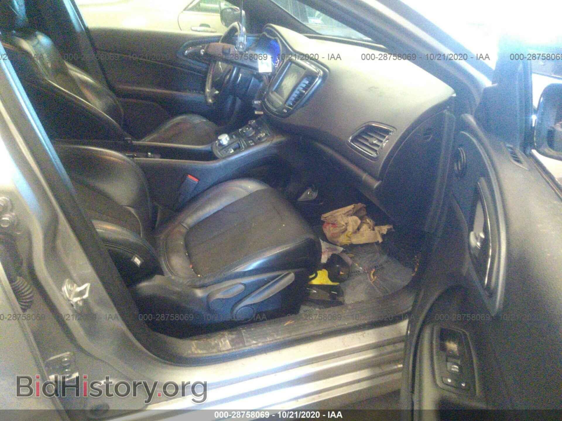 2016 CHRYSLER 200 - VIN: 1C3CCCBB3GN157690 - Фото 5