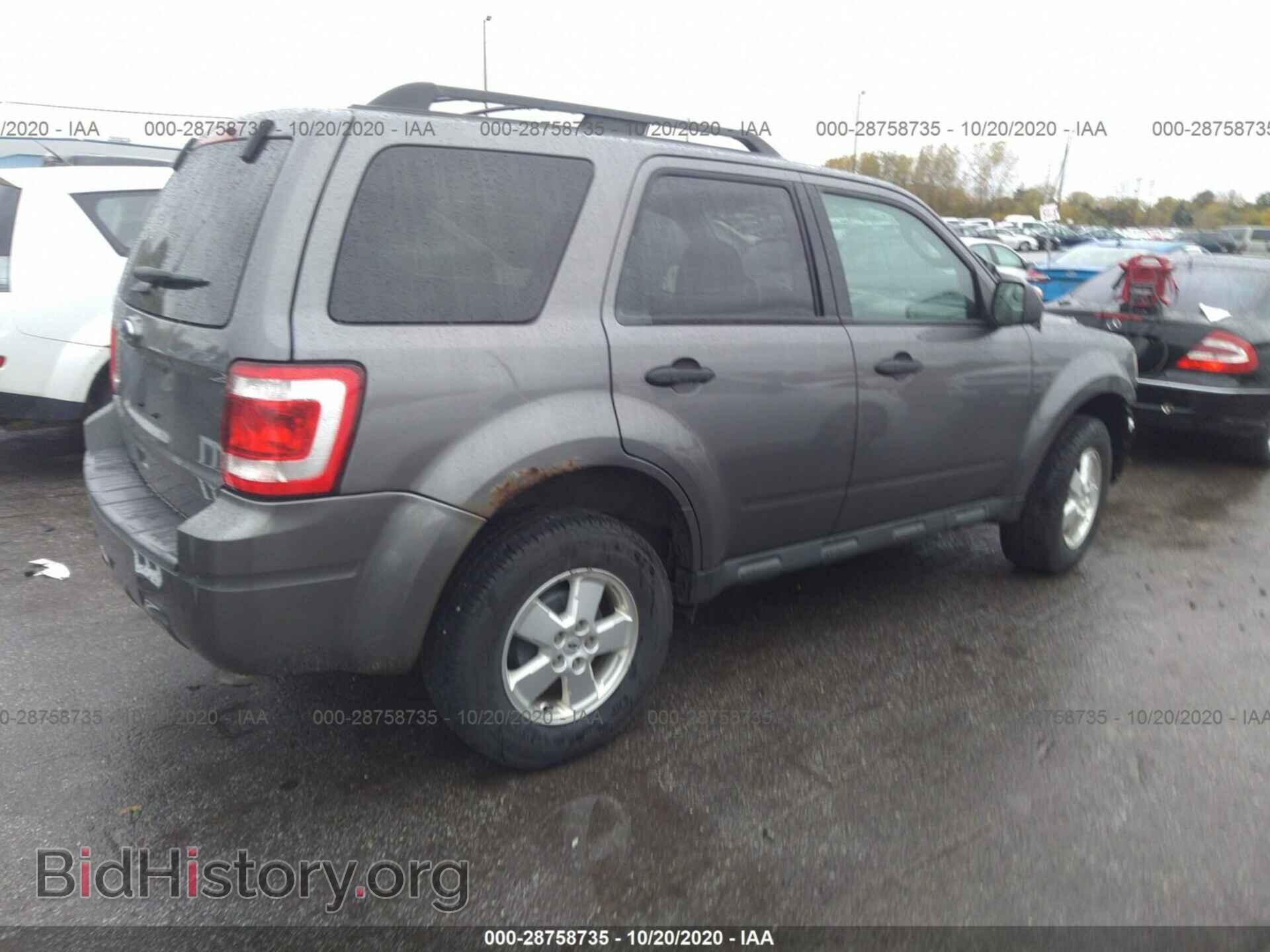 2011 FORD ESCAPE - VIN: 1FMCU0D70BKC03255 - Фото 4