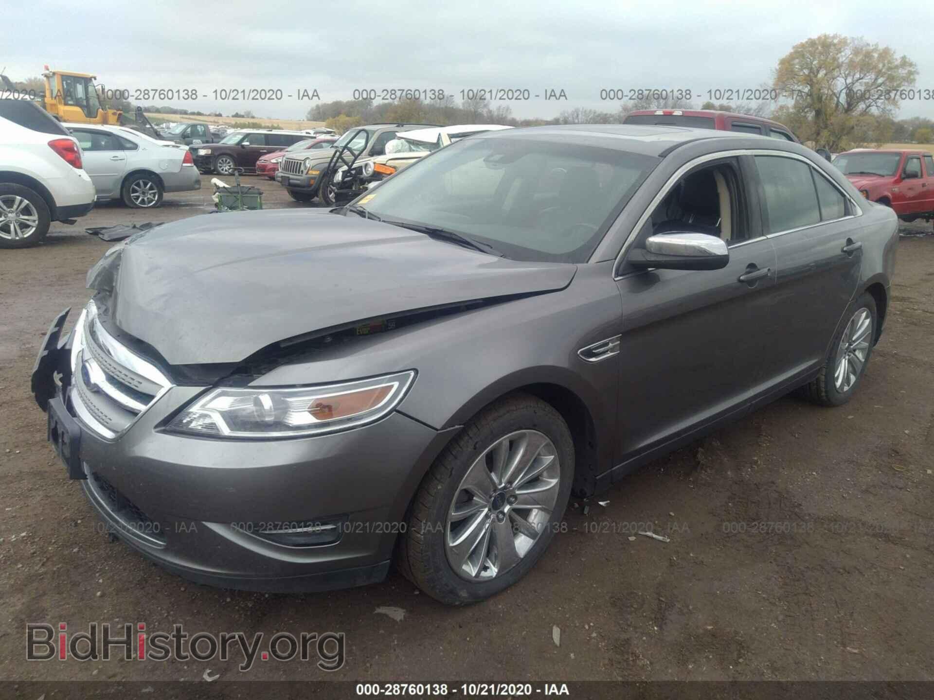 2012 FORD TAURUS - VIN: 1FAHP2FW5CG105964 - Фото 2