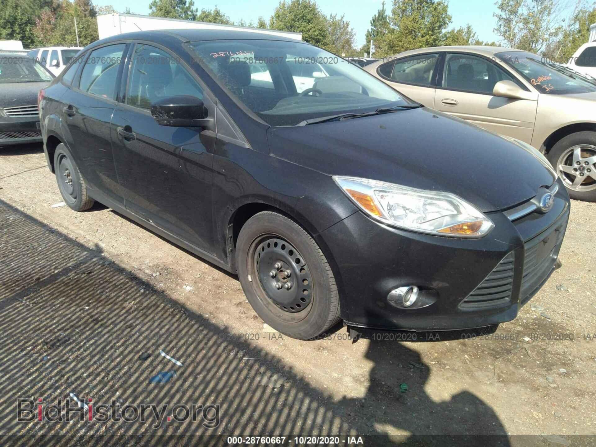 Photo 1FAHP3F24CL141073 - FORD FOCUS 2012