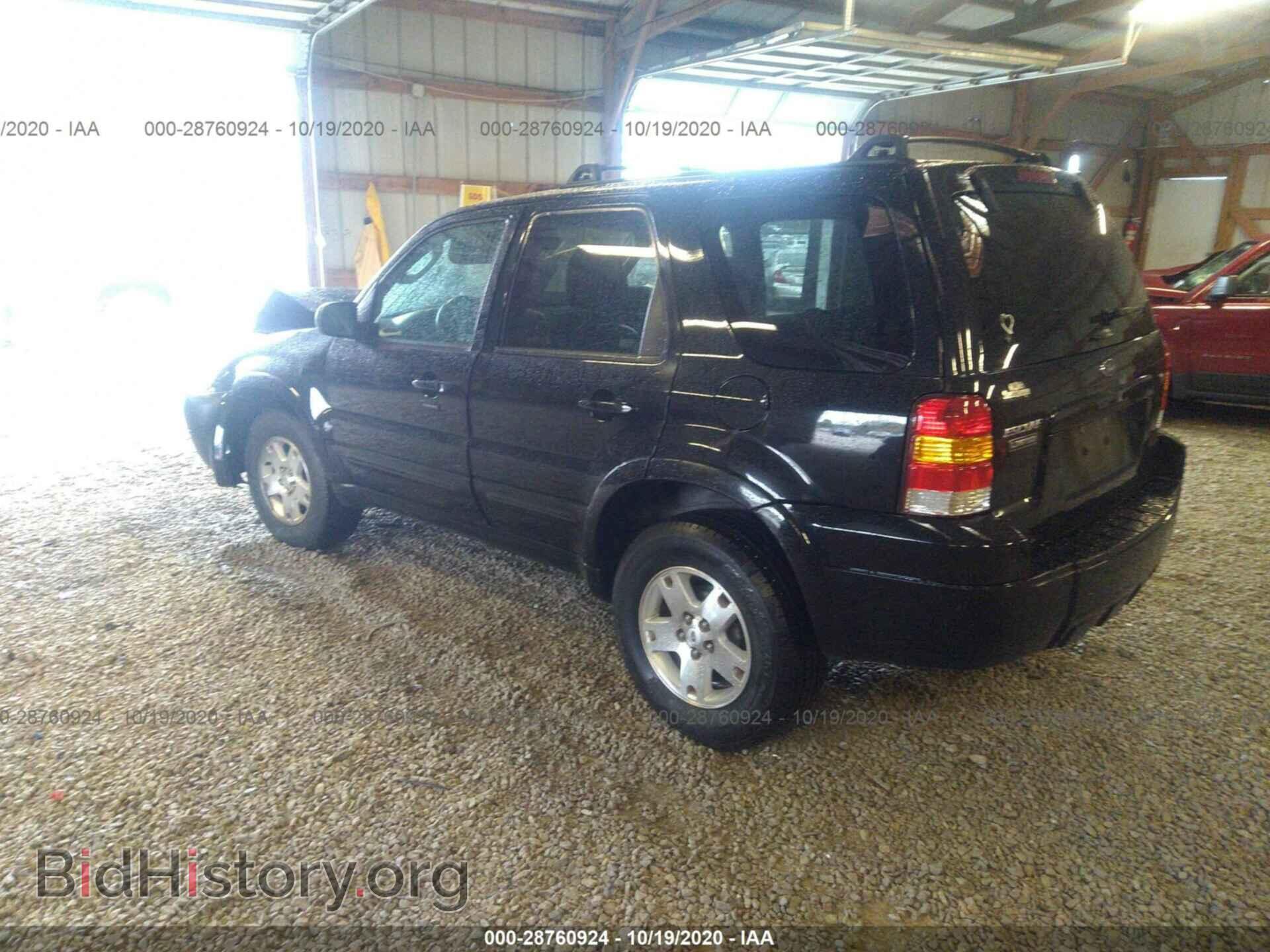2007 FORD ESCAPE - VIN: 1FMCU04117KA52946 - Фото 3