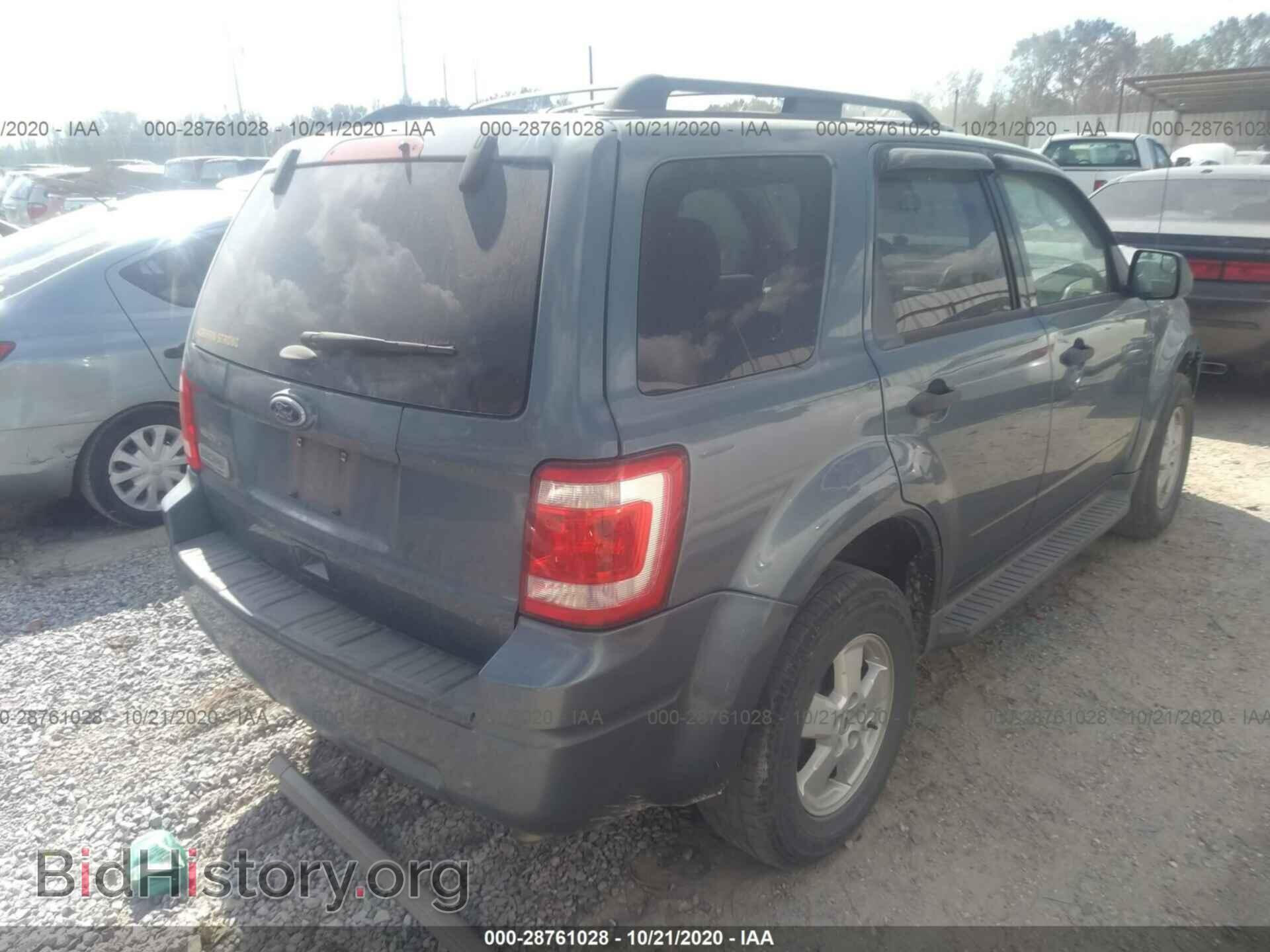 2011 FORD ESCAPE - VIN: 1FMCU0D77BKB95476 - Photo 4
