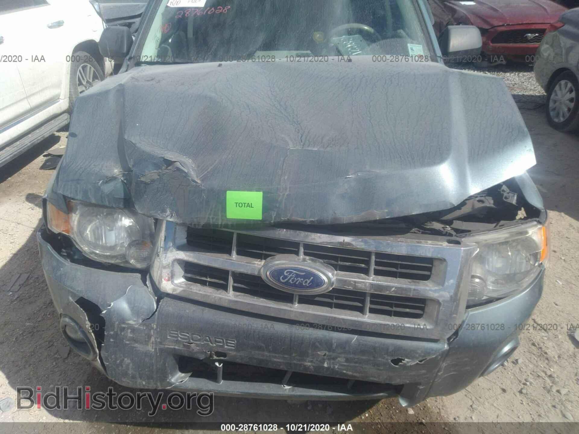 2011 FORD ESCAPE - VIN: 1FMCU0D77BKB95476 - Photo 6