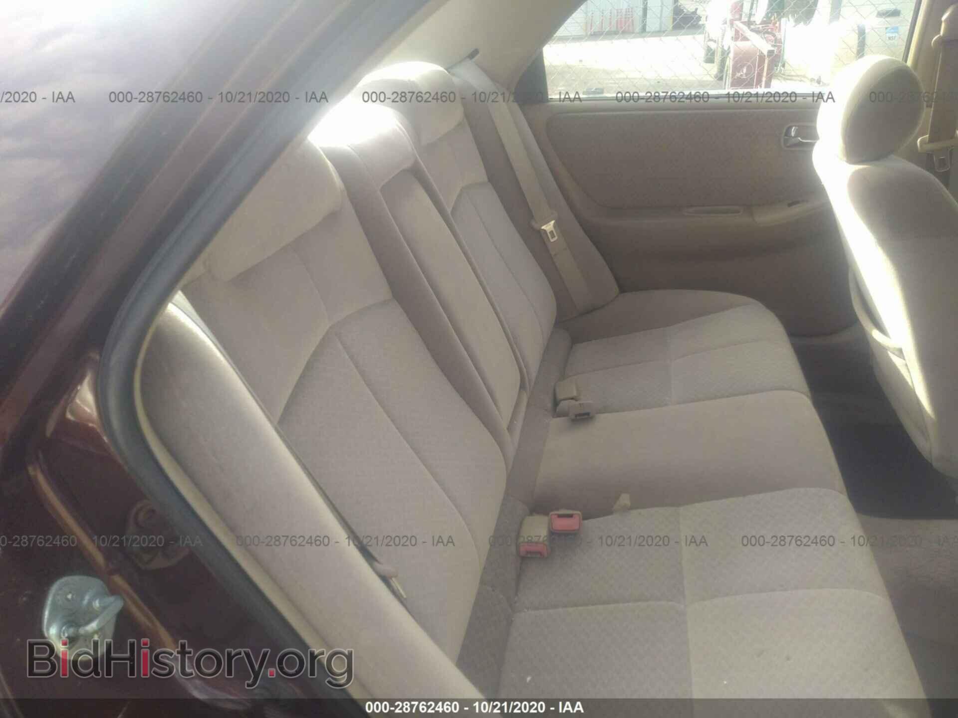 2000 MAZDA 626 - VIN: 1YVGF22CXY5149346 - Фото 8