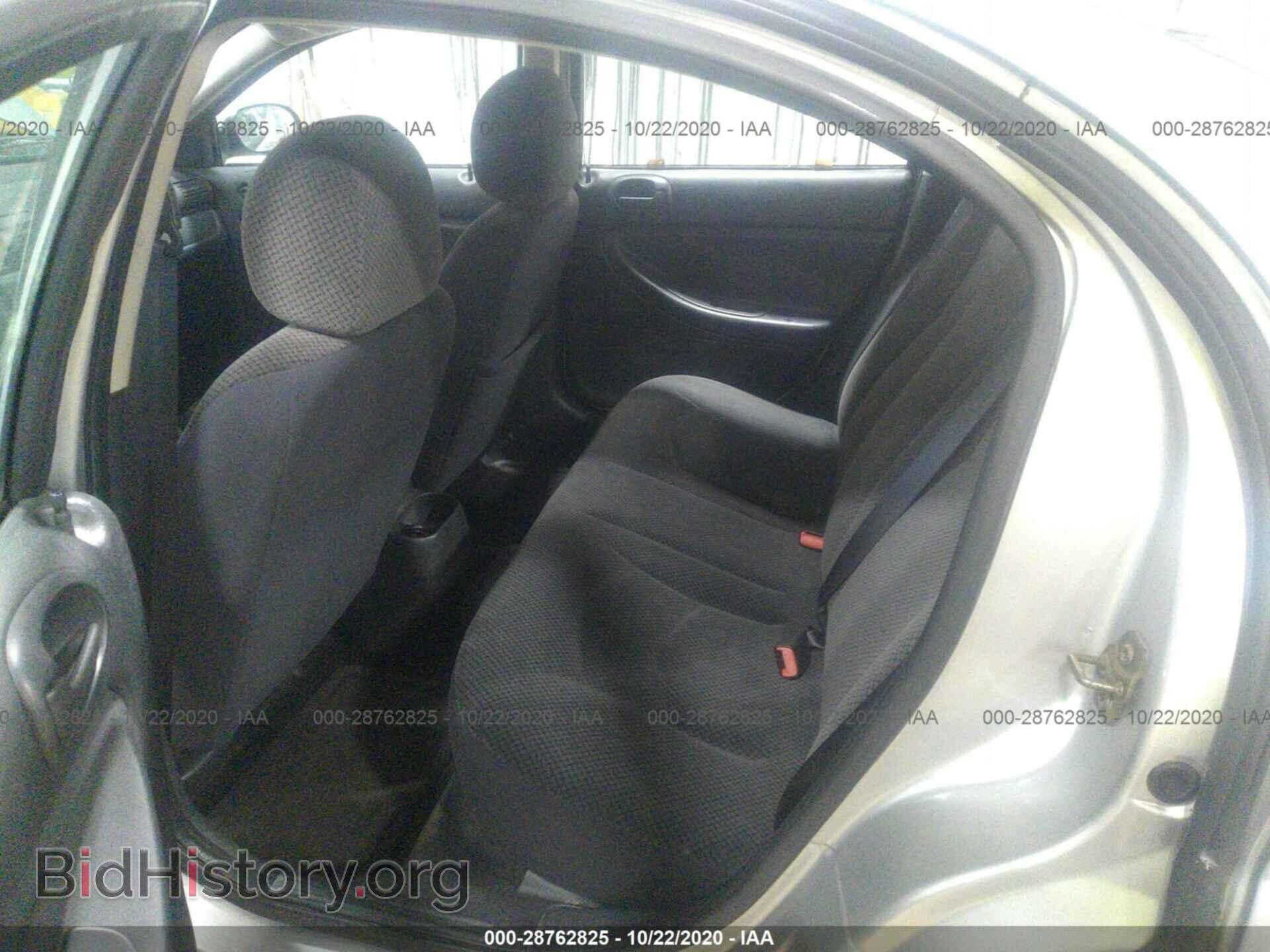 2004 CHRYSLER SEBRING - VIN: 1C3EL46X44N212423 - Фото 8