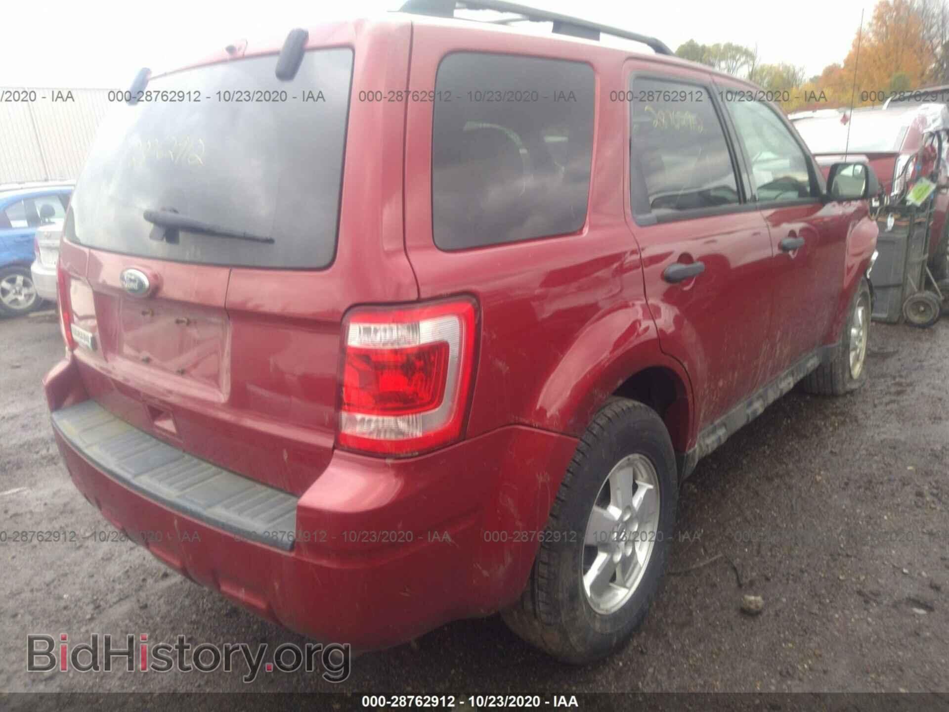 2011 FORD ESCAPE - VIN: 1FMCU0D70BKA55219 - Photo 4