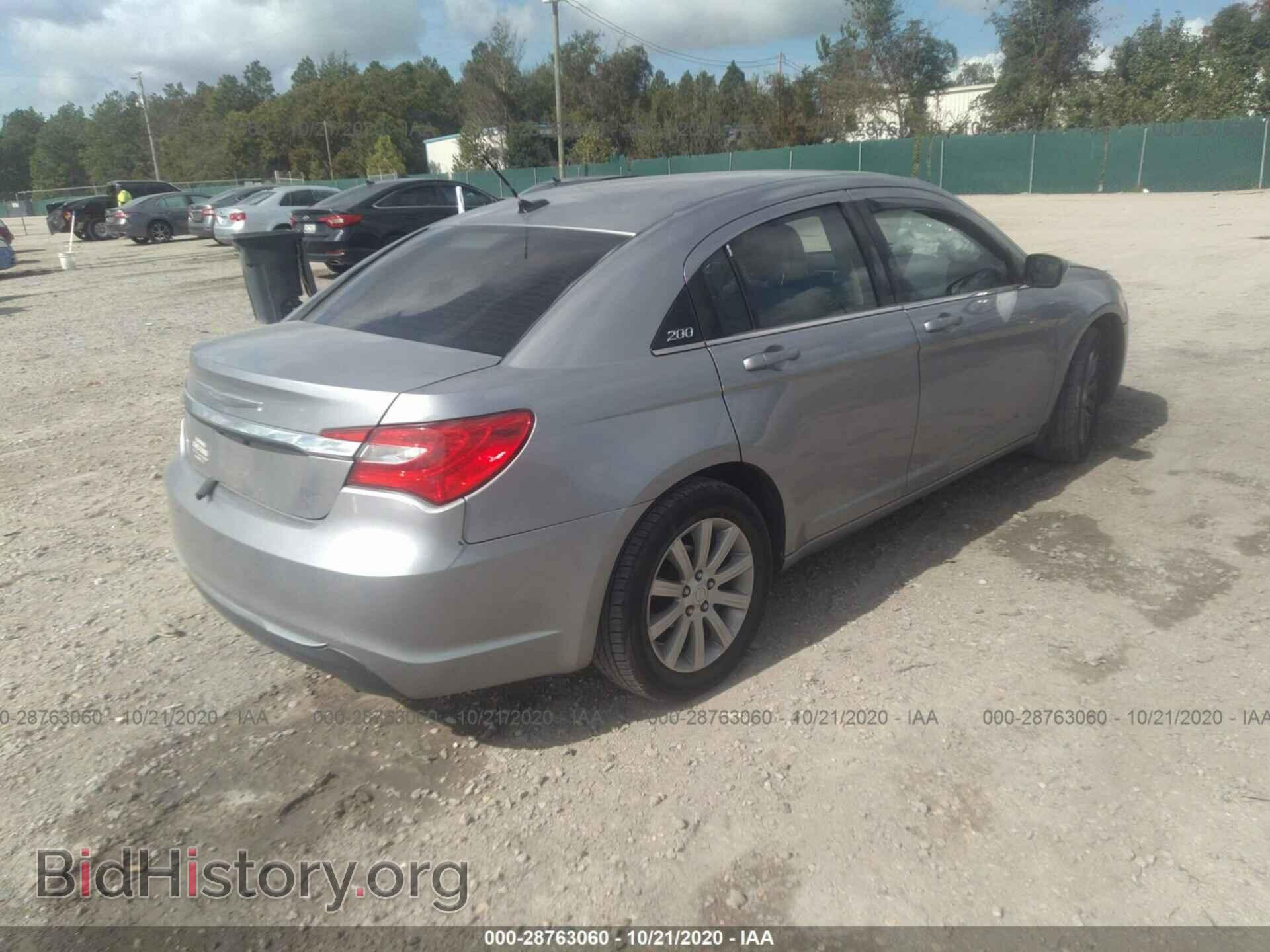 2013 CHRYSLER 200 - VIN: 1C3CCBBB1DN515262 - Фото 4