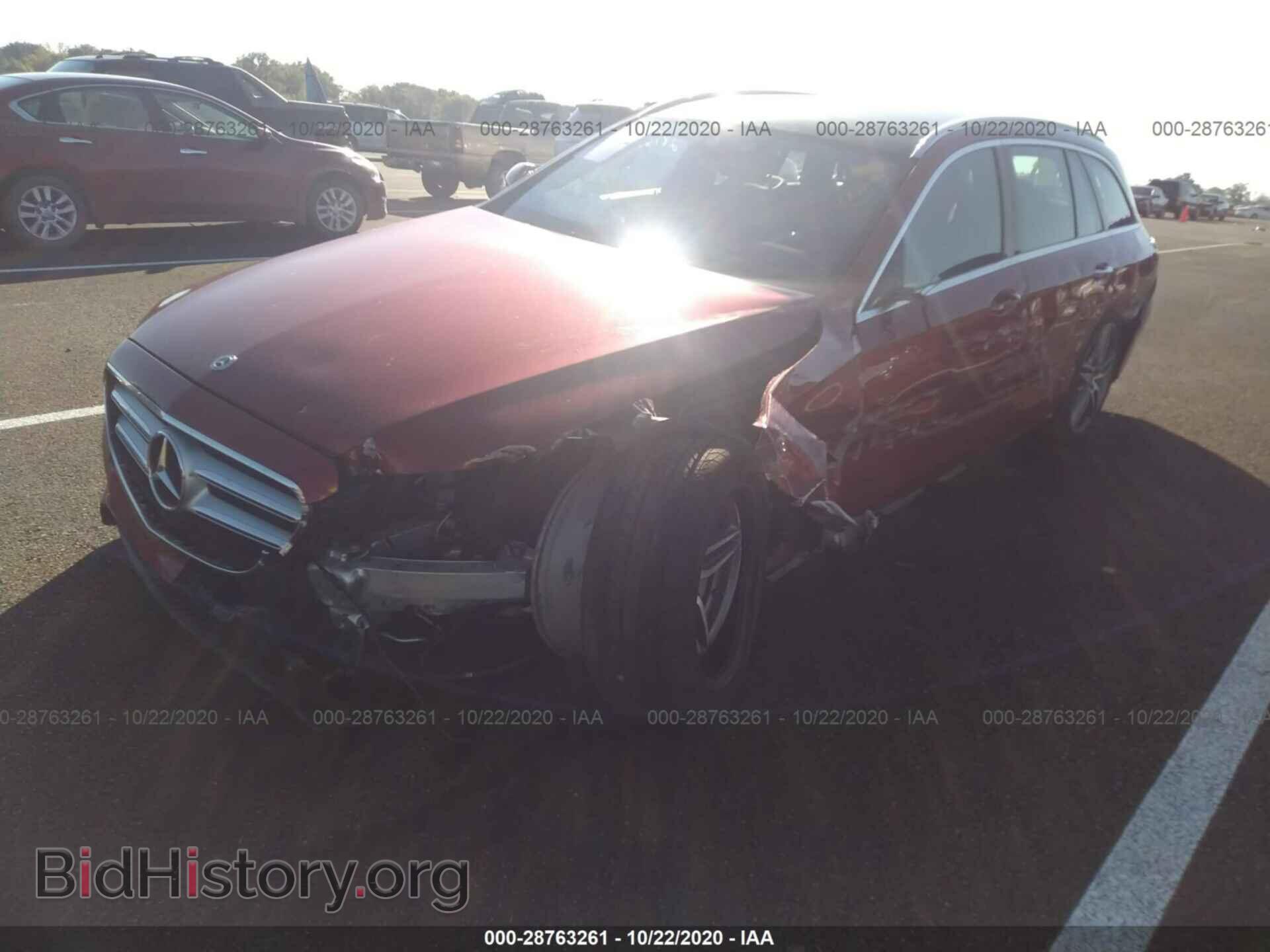 2018 MERCEDES-BENZ E-CLASS - VIN: WDDZH6GB3JA396128 - Фото 2