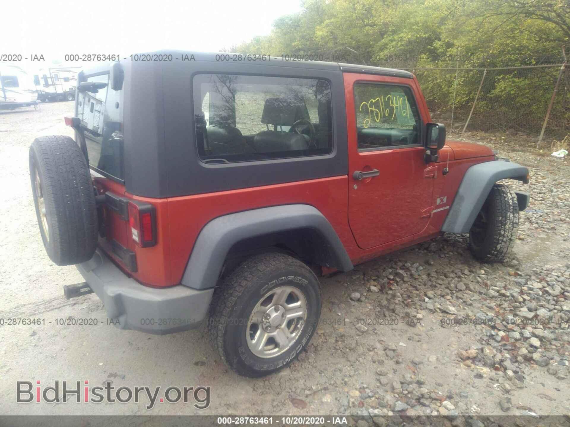 2009 JEEP WRANGLER - VIN: 1J4FA24199L766286 - Фото 4