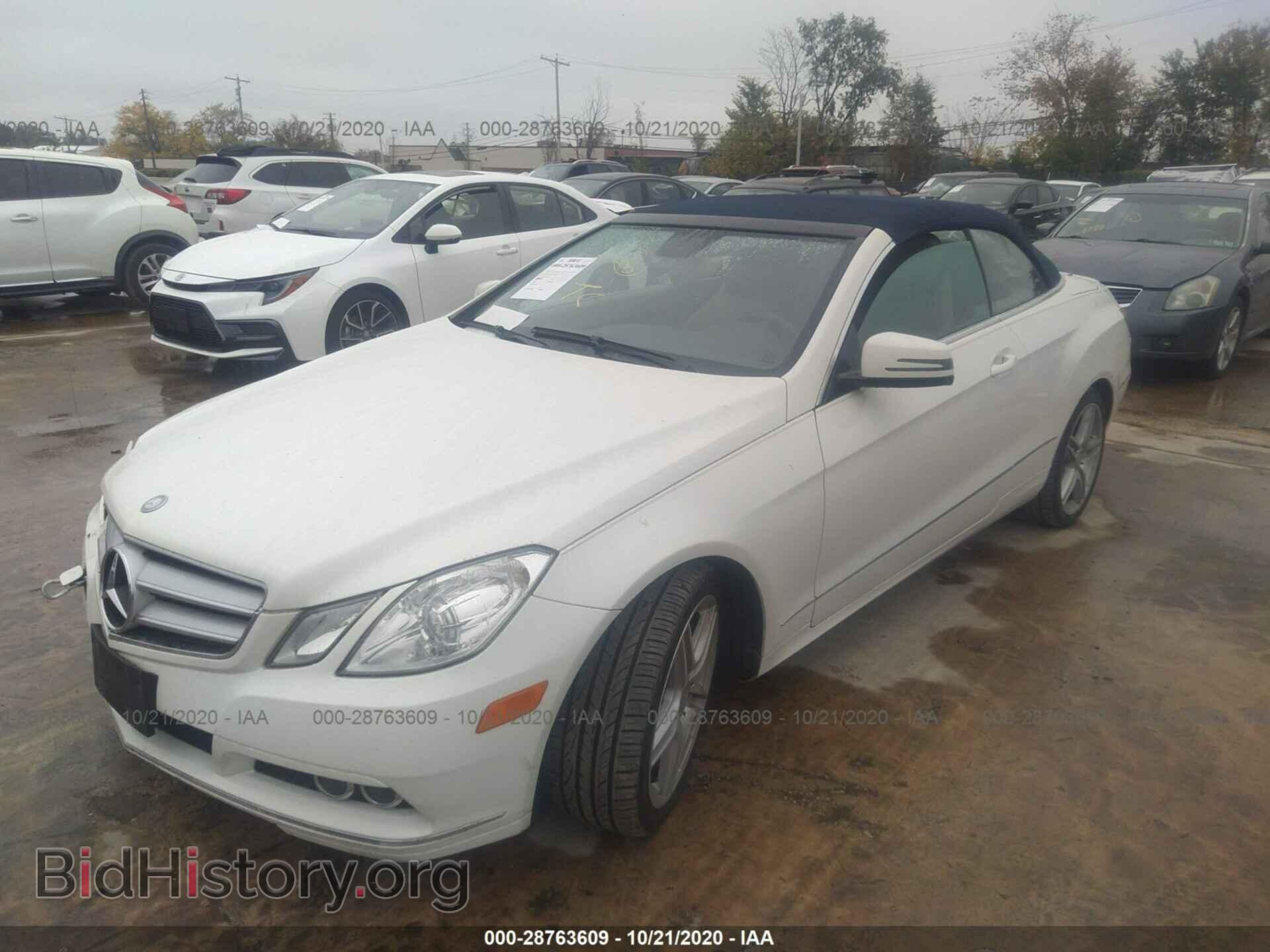 2011 MERCEDES-BENZ E-CLASS - VIN: WDDKK5GF6BF084812 - Фото 2