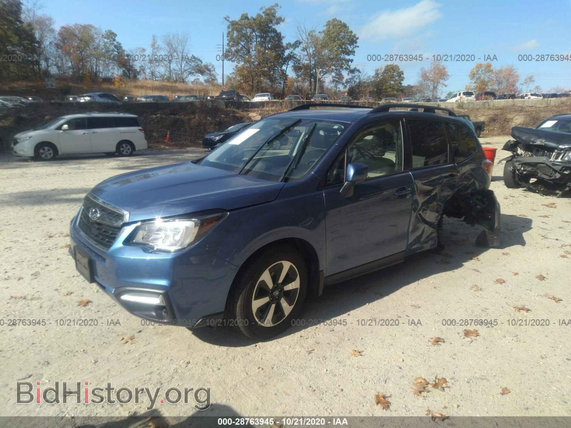 2017 SUBARU FORESTER - VIN: JF2SJAEC0HH805879 - Фото 2