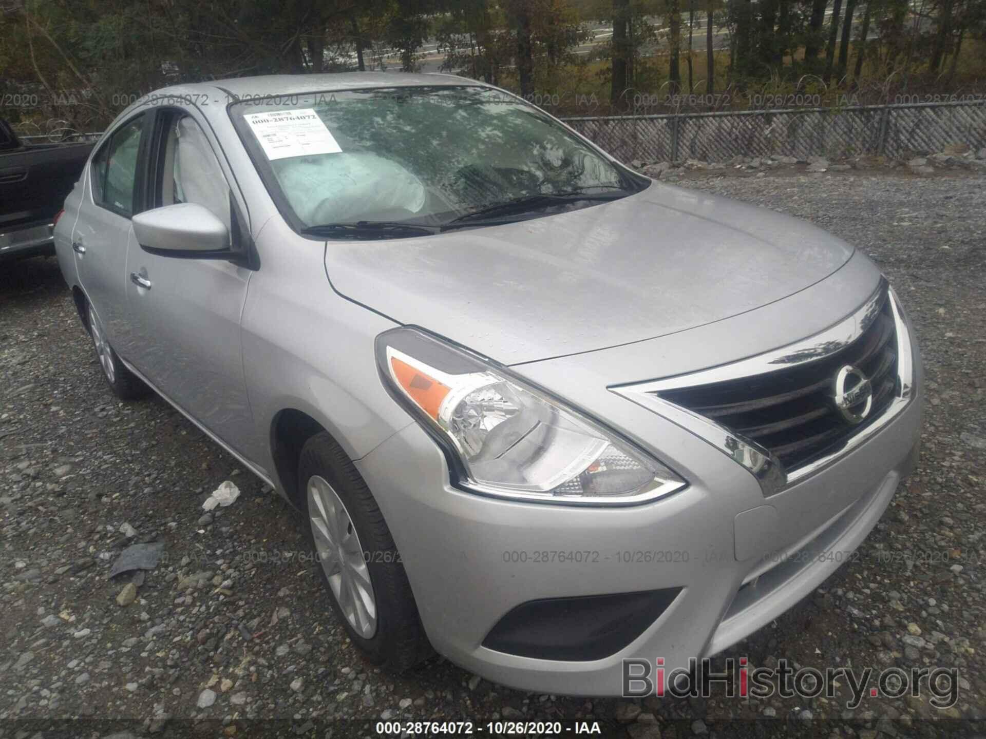 Photo 3N1CN7AP8KL815896 - NISSAN VERSA SEDAN 2019