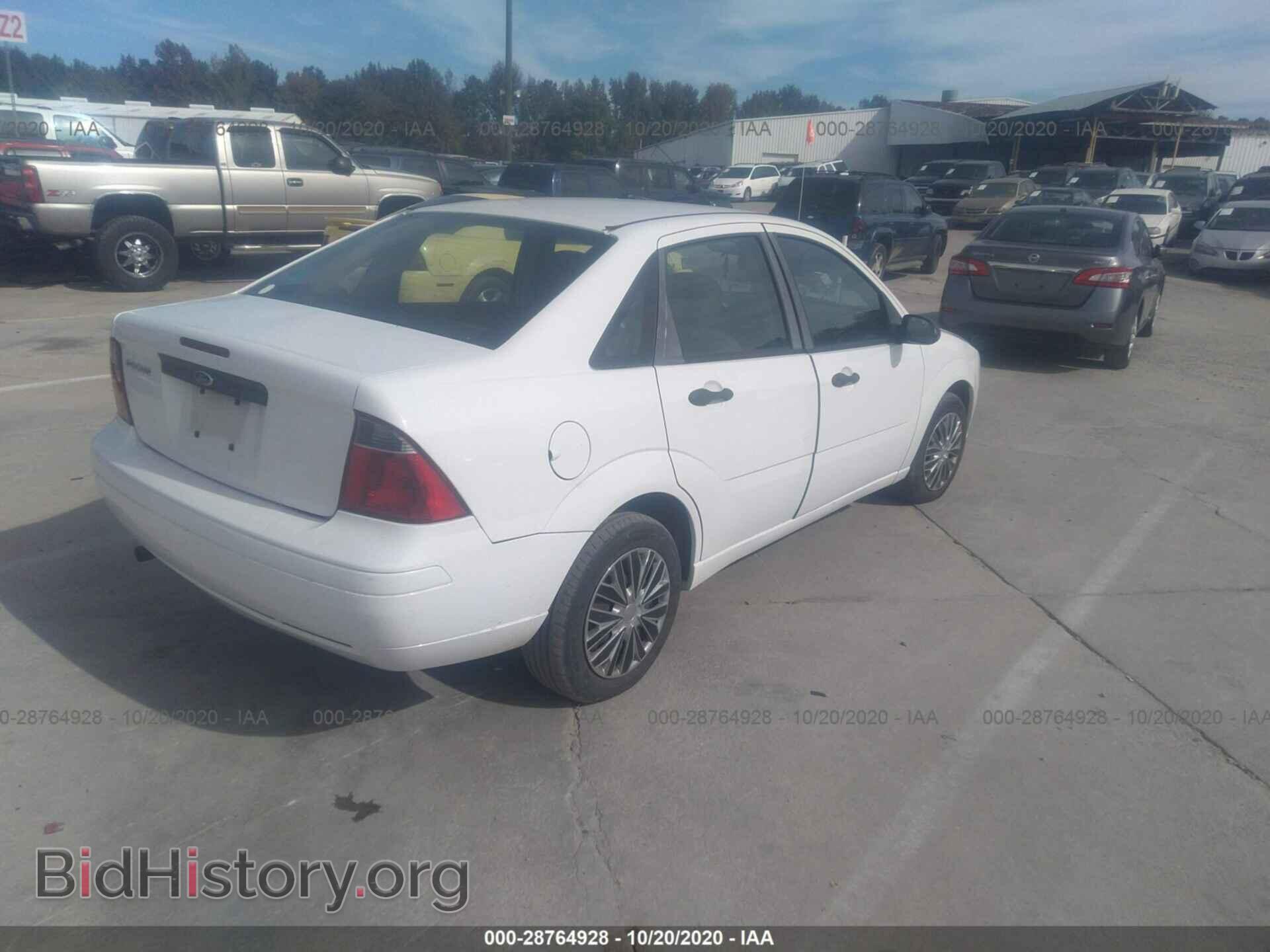 2007 FORD FOCUS - VIN: 1FAFP34N57W212807 - Фото 4