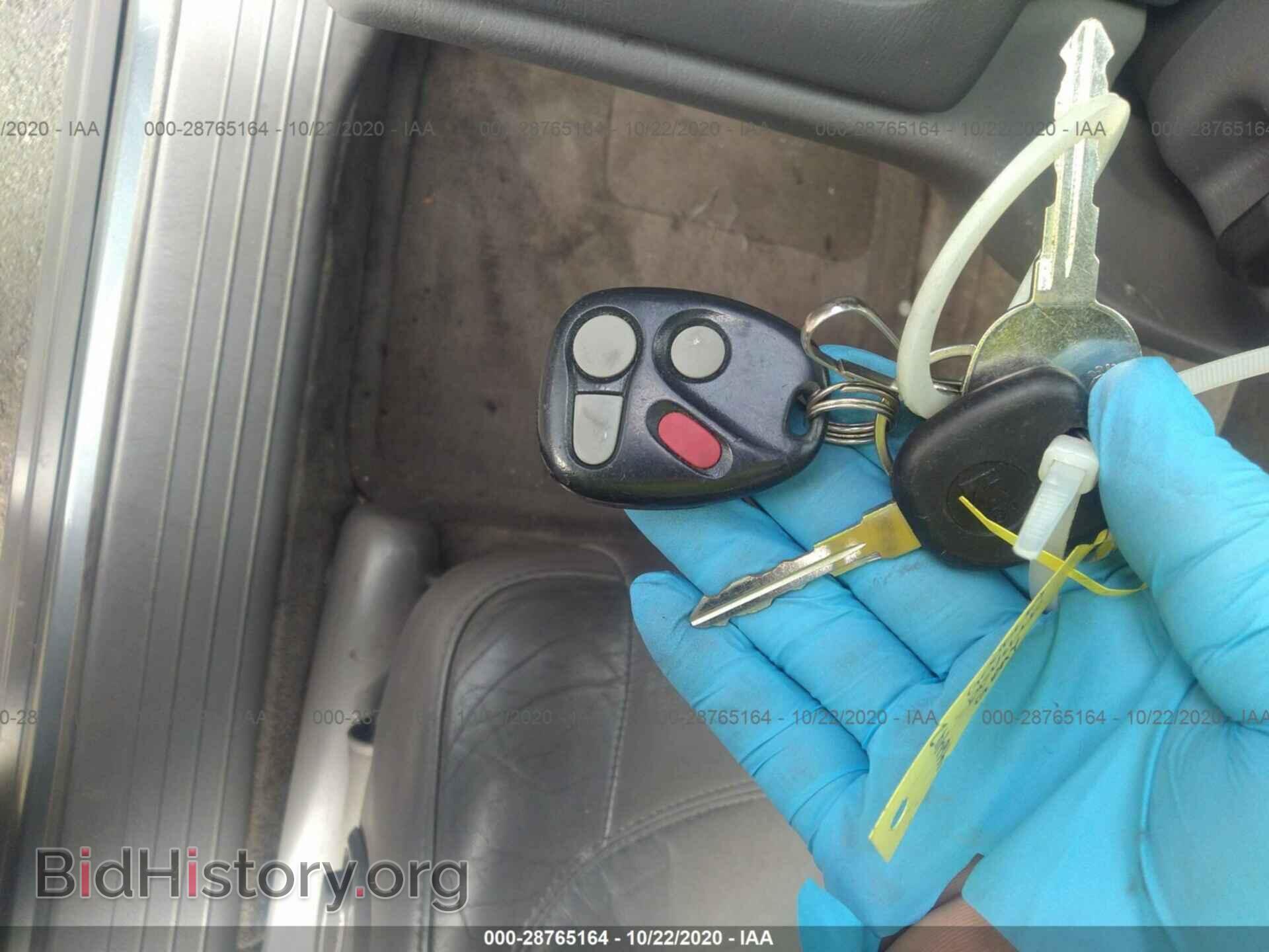 2003 CADILLAC DEVILLE - VIN: 1G6KD57YX3U256832 - Photo 11