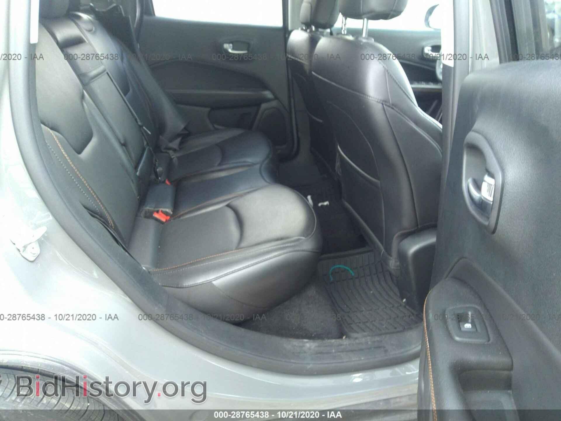 2019 JEEP COMPASS - VIN: 3C4NJCCB1KT777861 - Фото 8