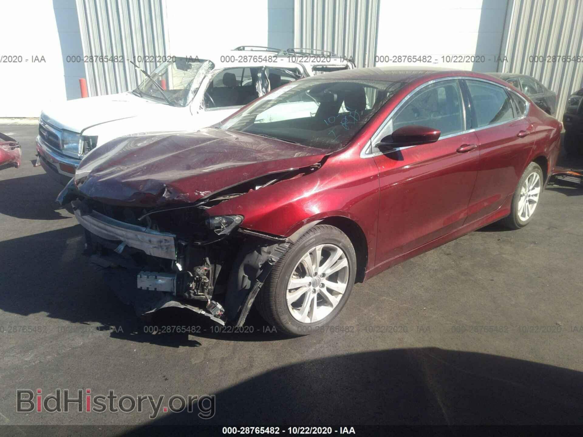 2015 CHRYSLER 200 - VIN: 1C3CCCAB6FN740237 - Photo 2