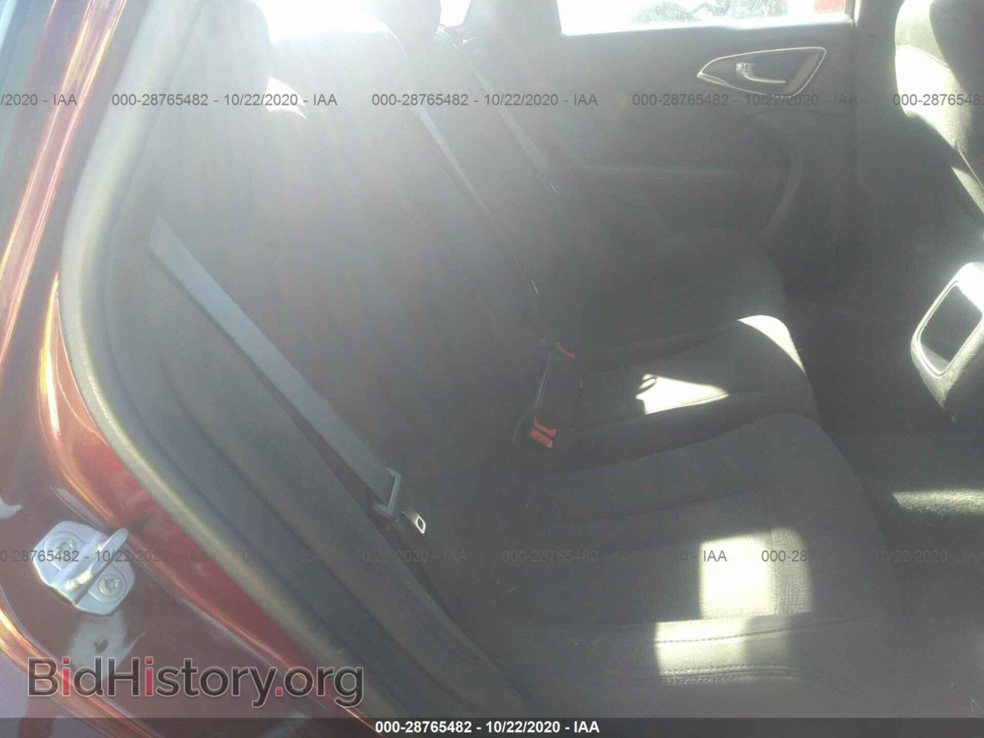 2015 CHRYSLER 200 - VIN: 1C3CCCAB6FN740237 - Photo 8