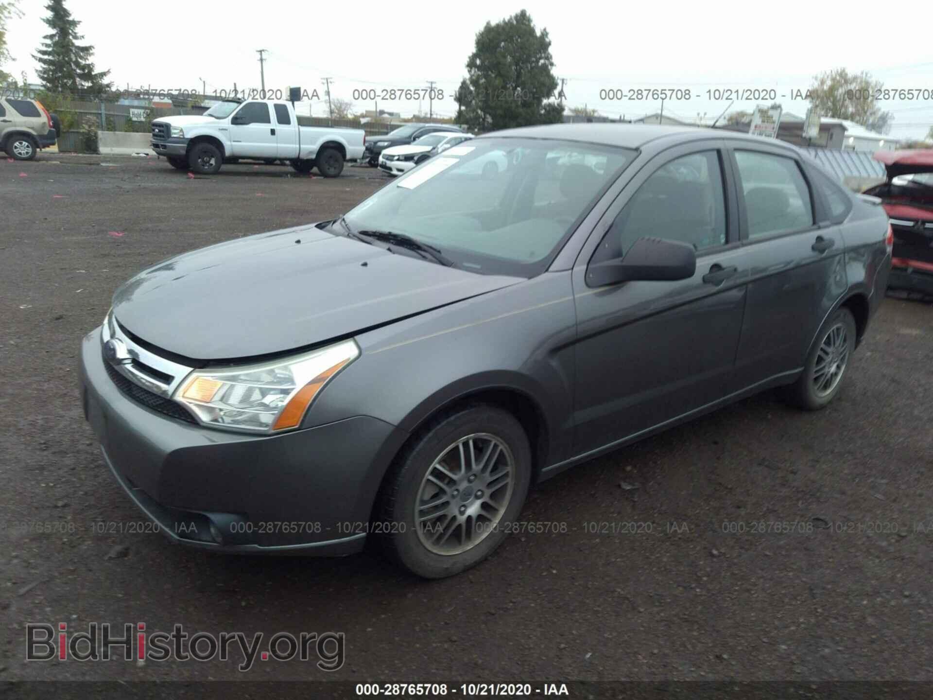 2010 FORD FOCUS - VIN: 1FAHP3FN3AW146853 - Фото 2