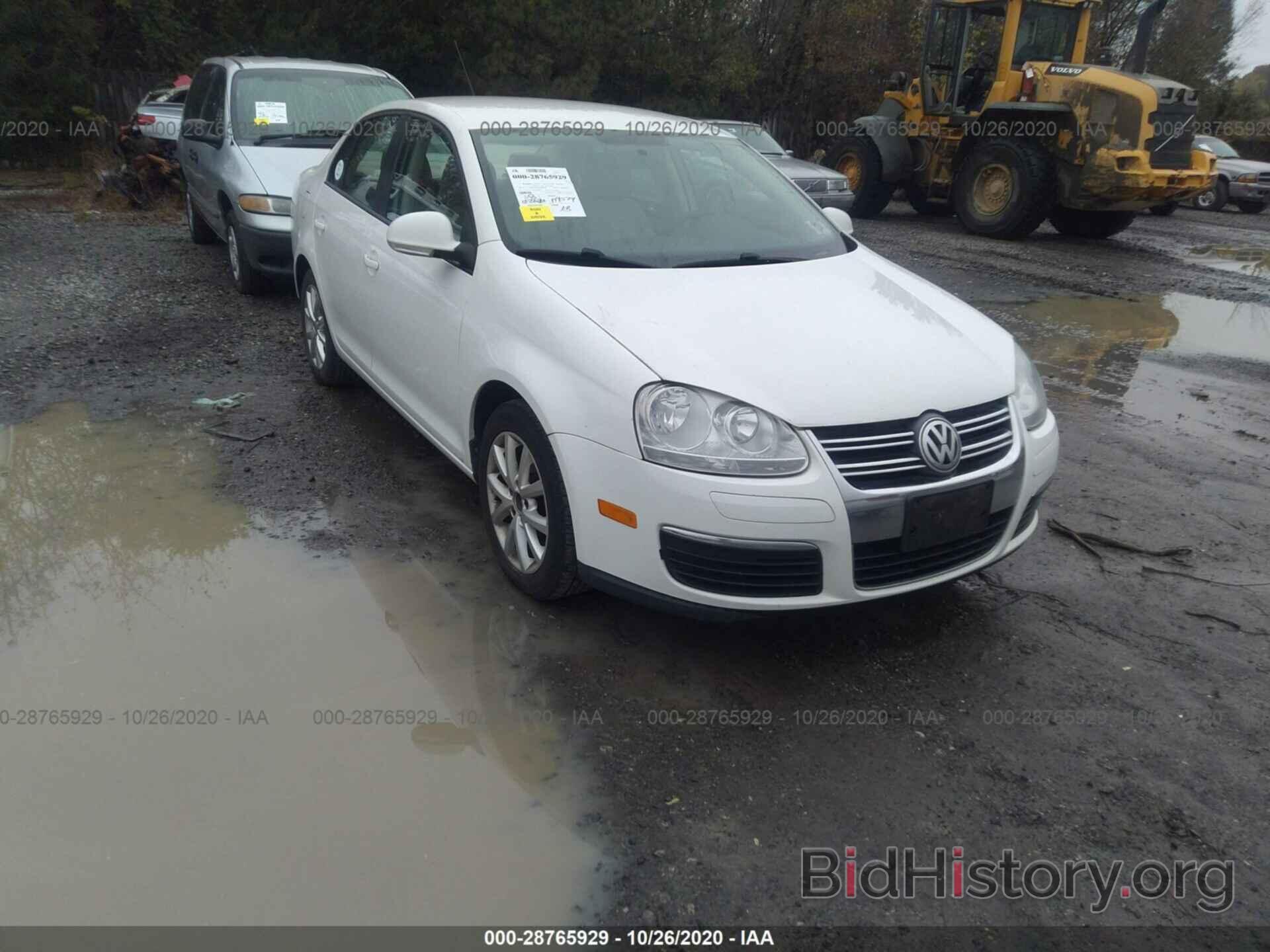 Photo 3VWAX7AJ3AM128843 - VOLKSWAGEN JETTA SEDAN 2010