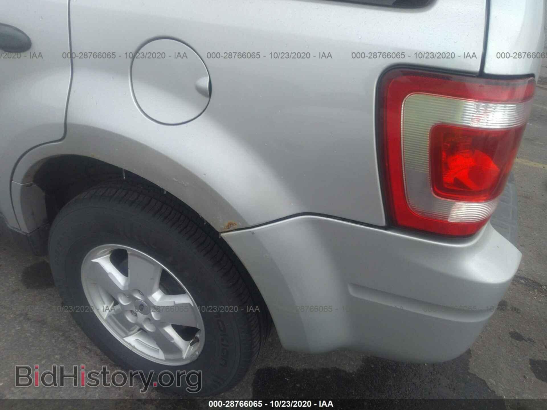 2008 FORD ESCAPE - VIN: 1FMCU93148KA62314 - Фото 6