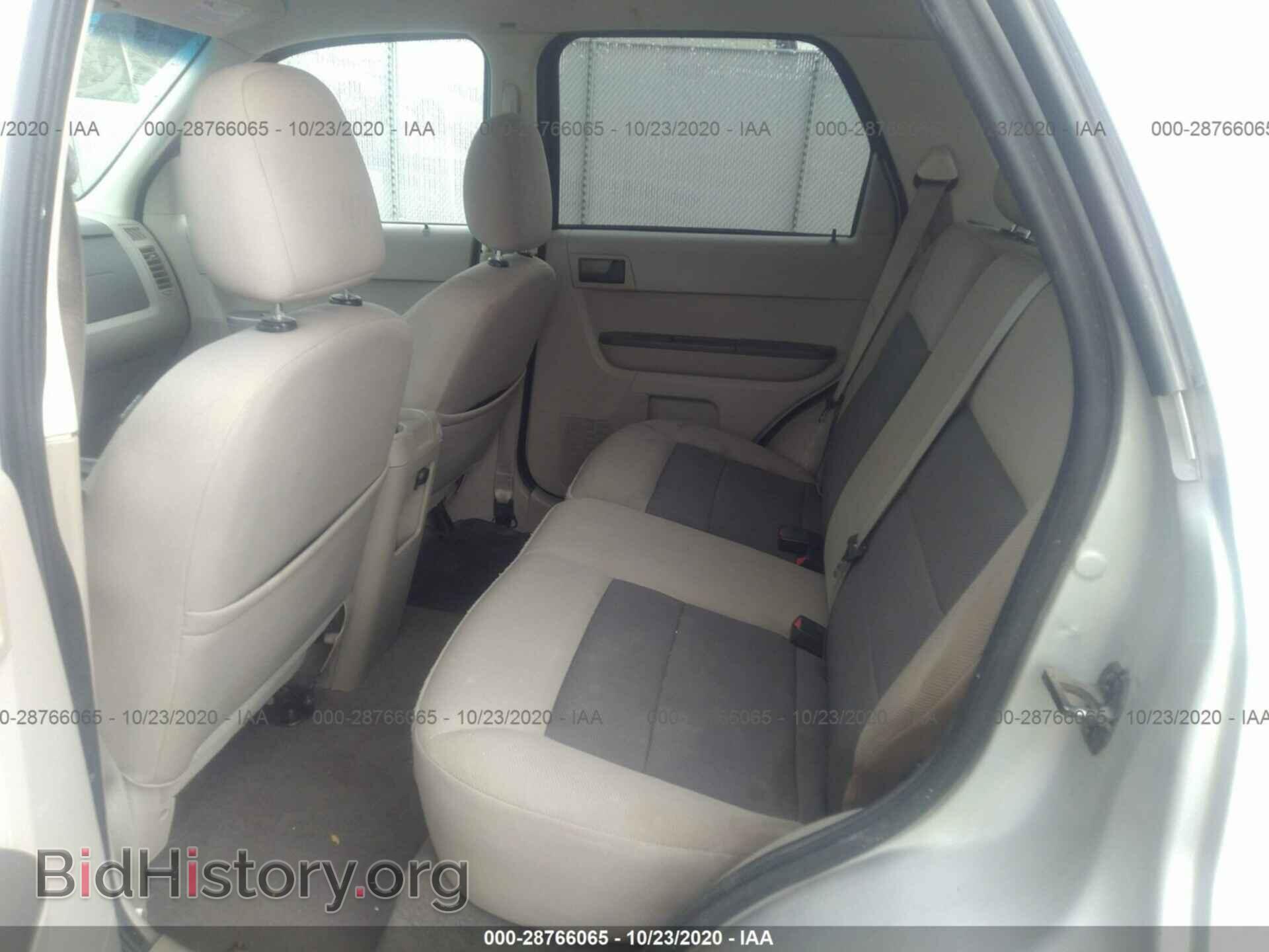 2008 FORD ESCAPE - VIN: 1FMCU93148KA62314 - Фото 8