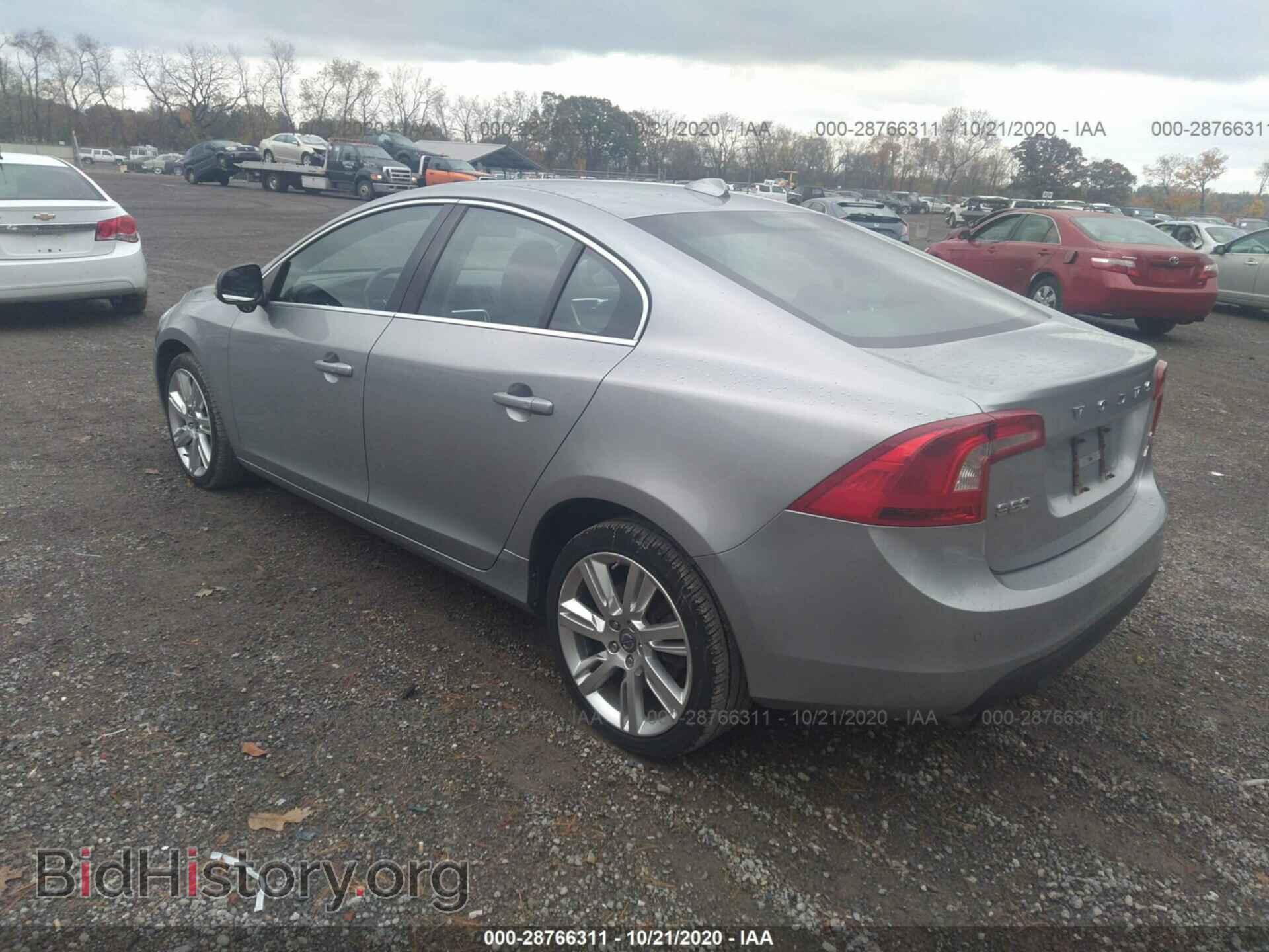 2011 VOLVO S60 - VIN: YV1902FH6B2008038 - Photo 3