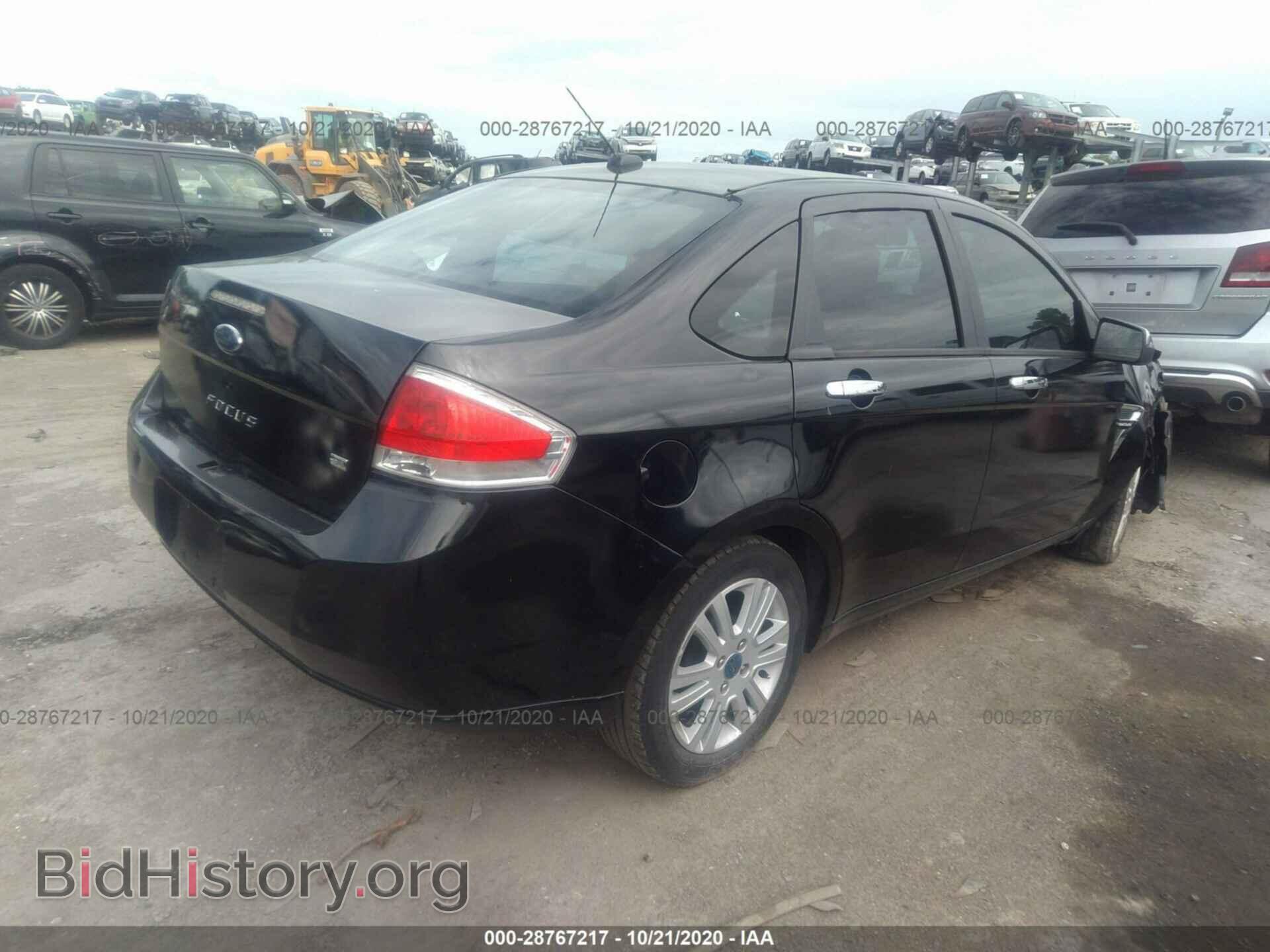 2008 FORD FOCUS - VIN: 1FAHP35N68W132604 - Фото 4