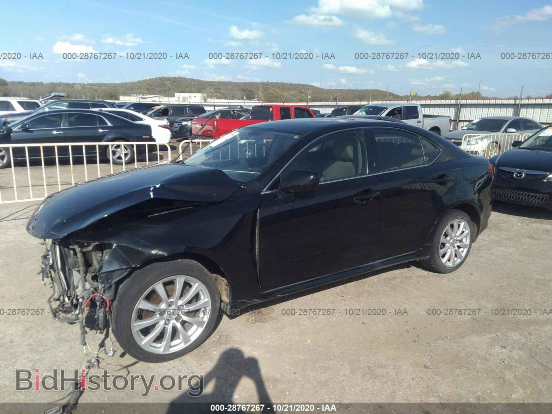 2008 LEXUS IS 250 - VIN: JTHCK262185017446 - Фото 2