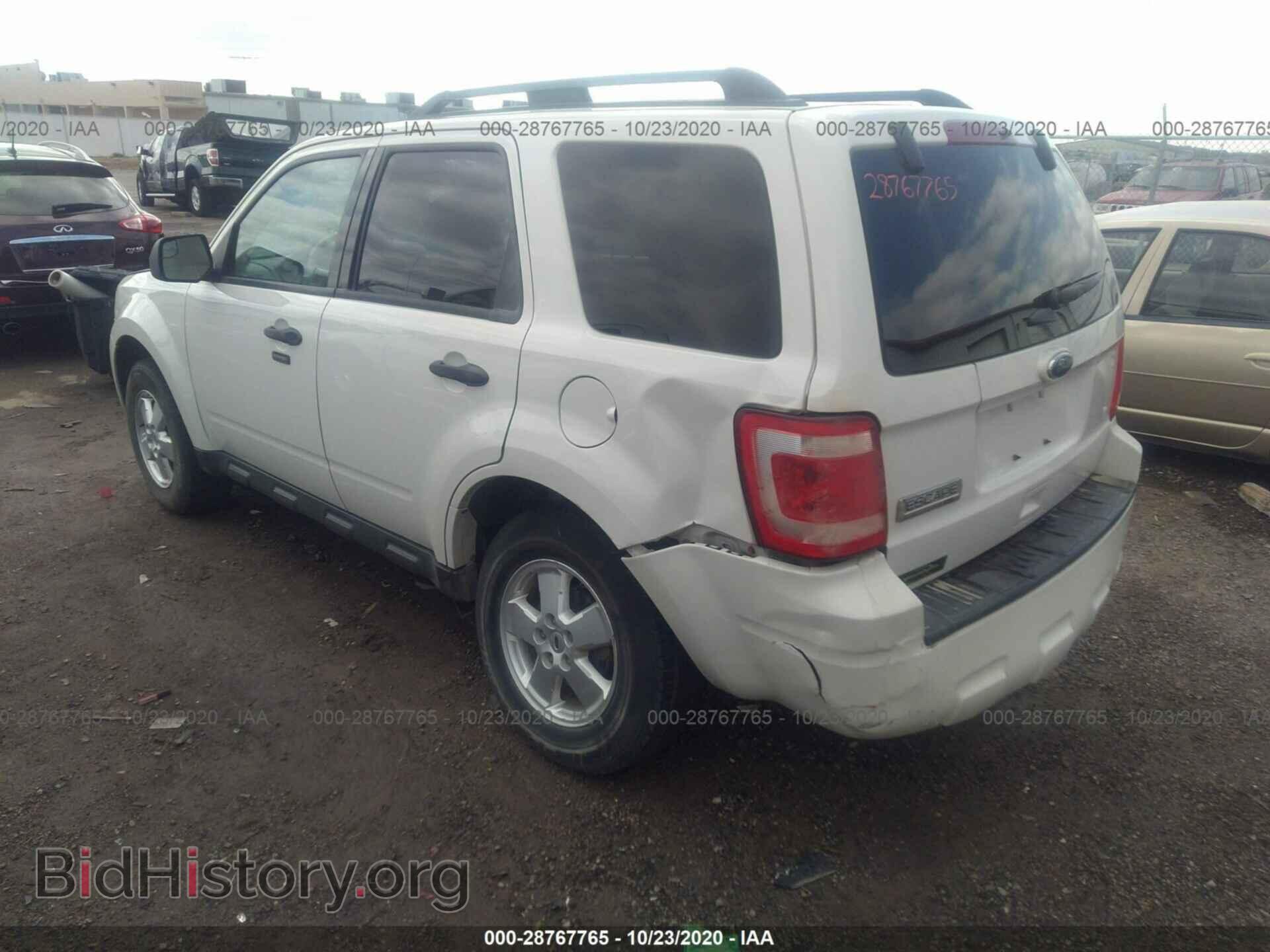 2011 FORD ESCAPE - VIN: 1FMCU9D70BKB99504 - Photo 3