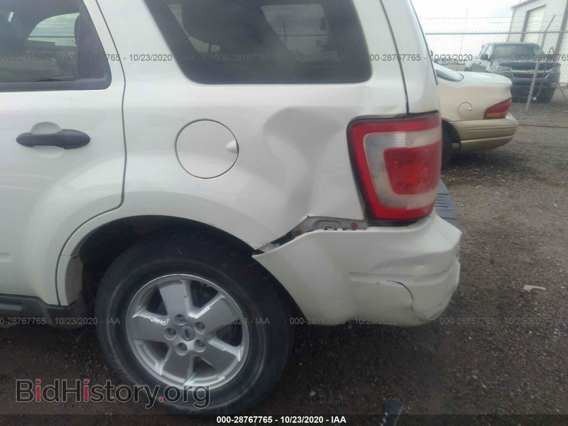 2011 FORD ESCAPE - VIN: 1FMCU9D70BKB99504 - Photo 6