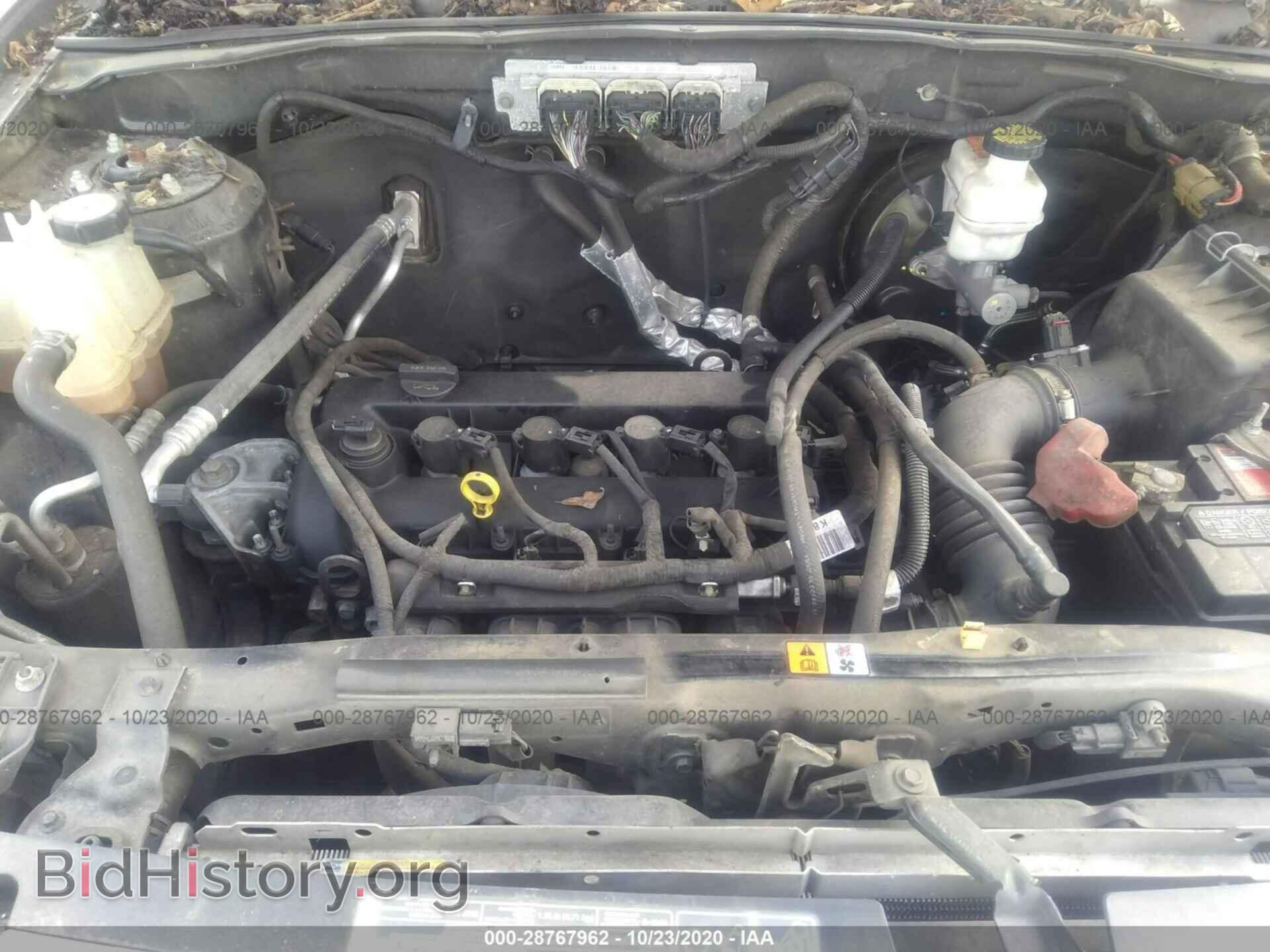 2011 FORD ESCAPE - VIN: 1FMCU0D78BKA12537 - Photo 10
