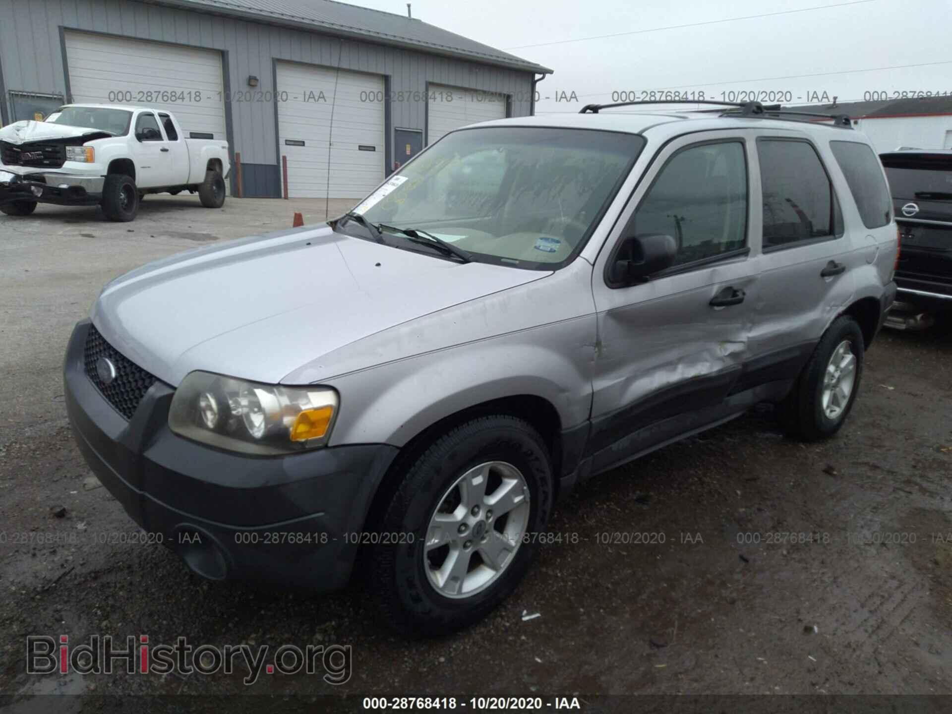 2005 FORD ESCAPE - VIN: 1FMCU93175DA10272 - Фото 2