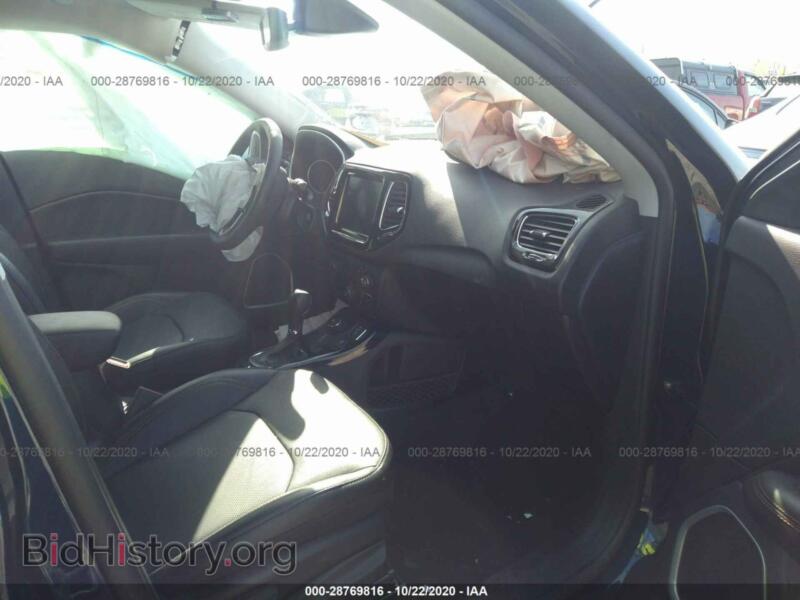 2020 Jeep COMPASS (VIN 3C4NJDCB9LT223670) — photo 5 of 11