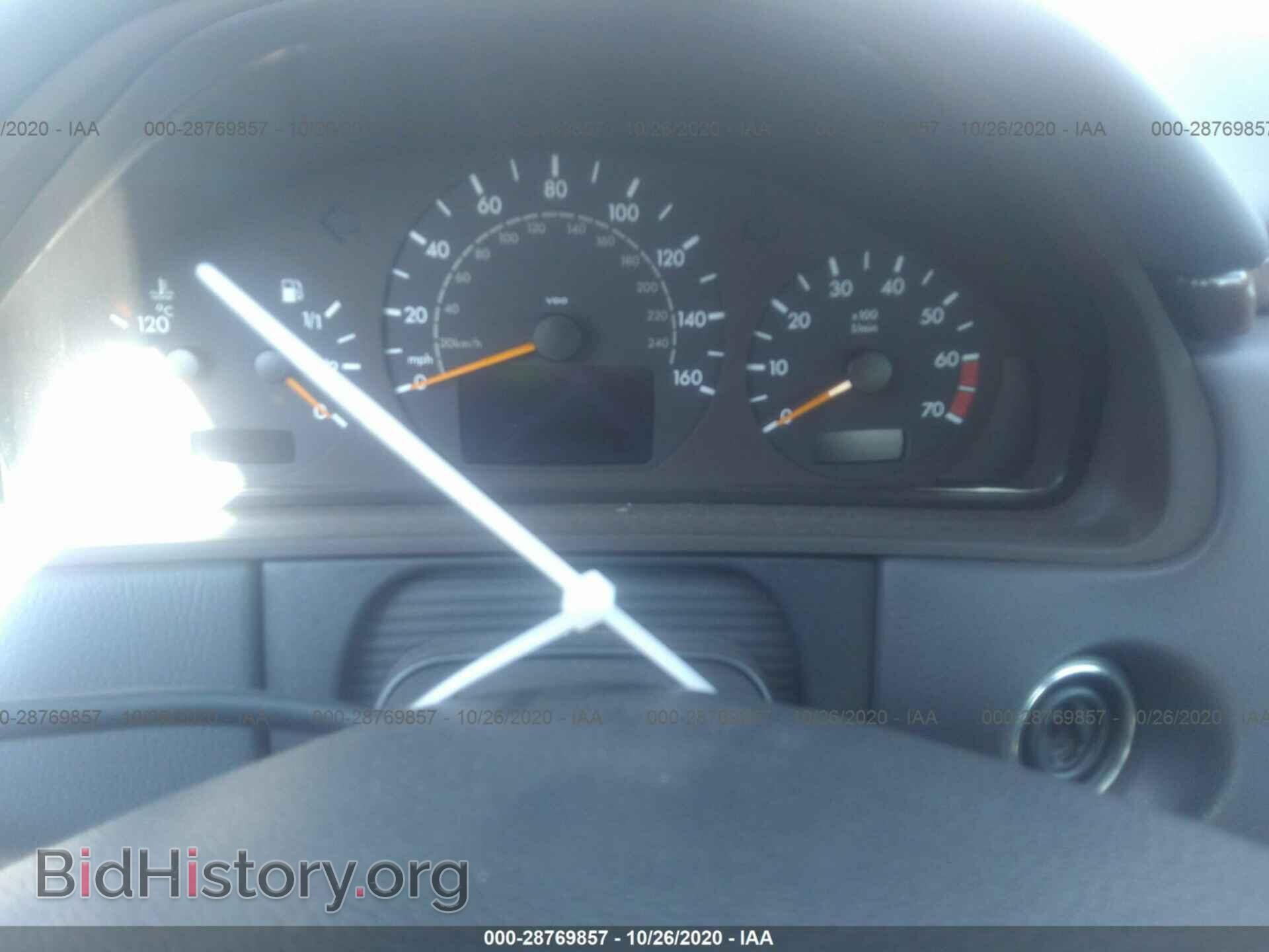 2001 MERCEDES-BENZ E-CLASS - VIN: WDBJF65J01B344598 - Фото 7
