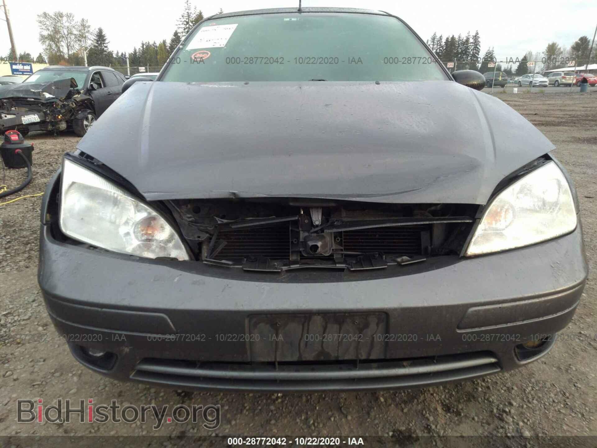 2005 FORD FOCUS - VIN: 3FAFP37N05R123724 - Фото 6