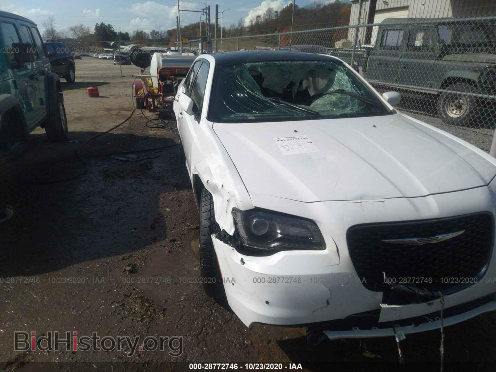 2017 CHRYSLER 300 - VIN: 2C3CCAGG1HH534746 - Фото 6