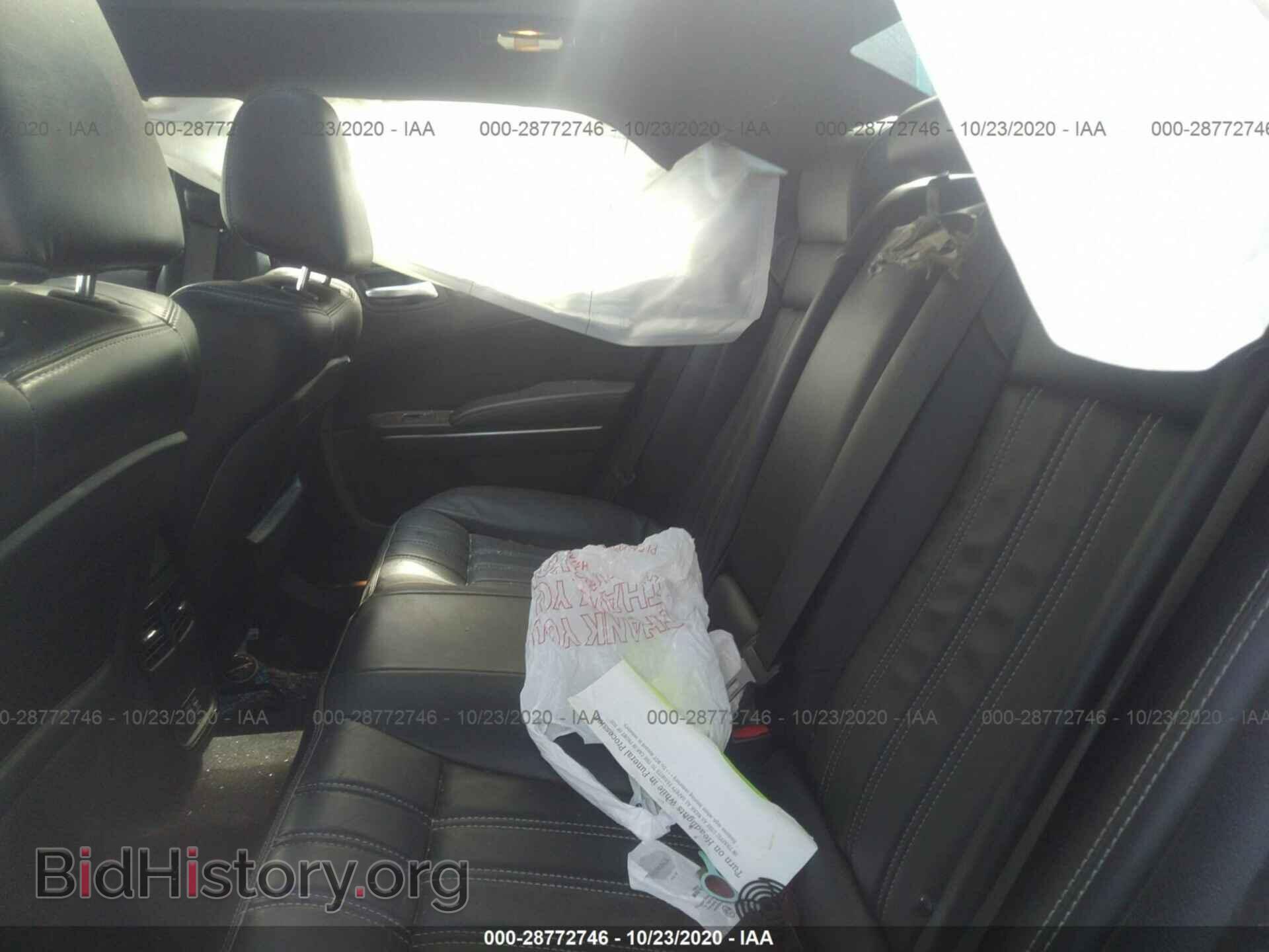 2017 CHRYSLER 300 - VIN: 2C3CCAGG1HH534746 - Фото 8