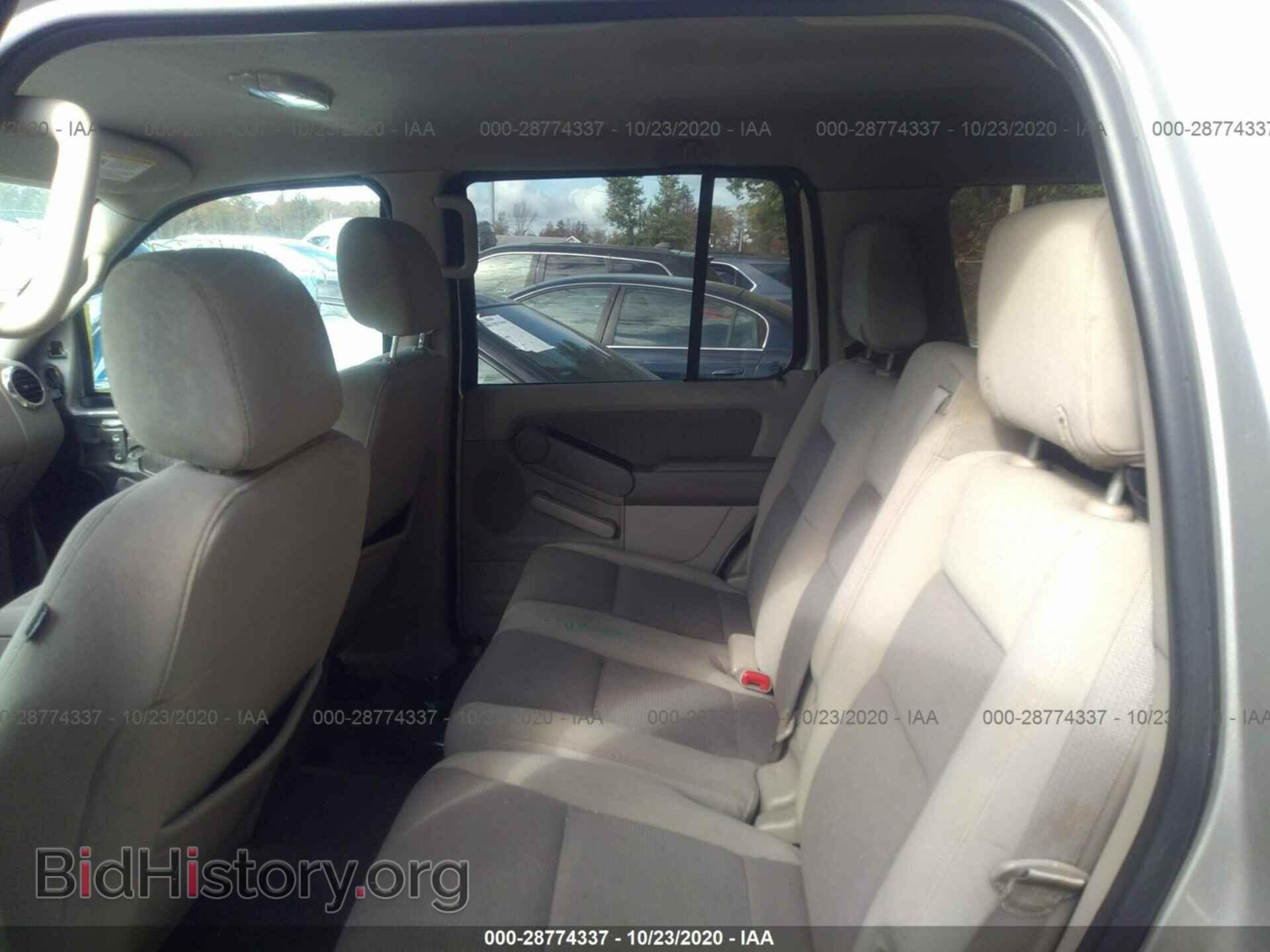 2007 FORD EXPLORER - VIN: 1FMEU63E97UB64897 - Фото 8