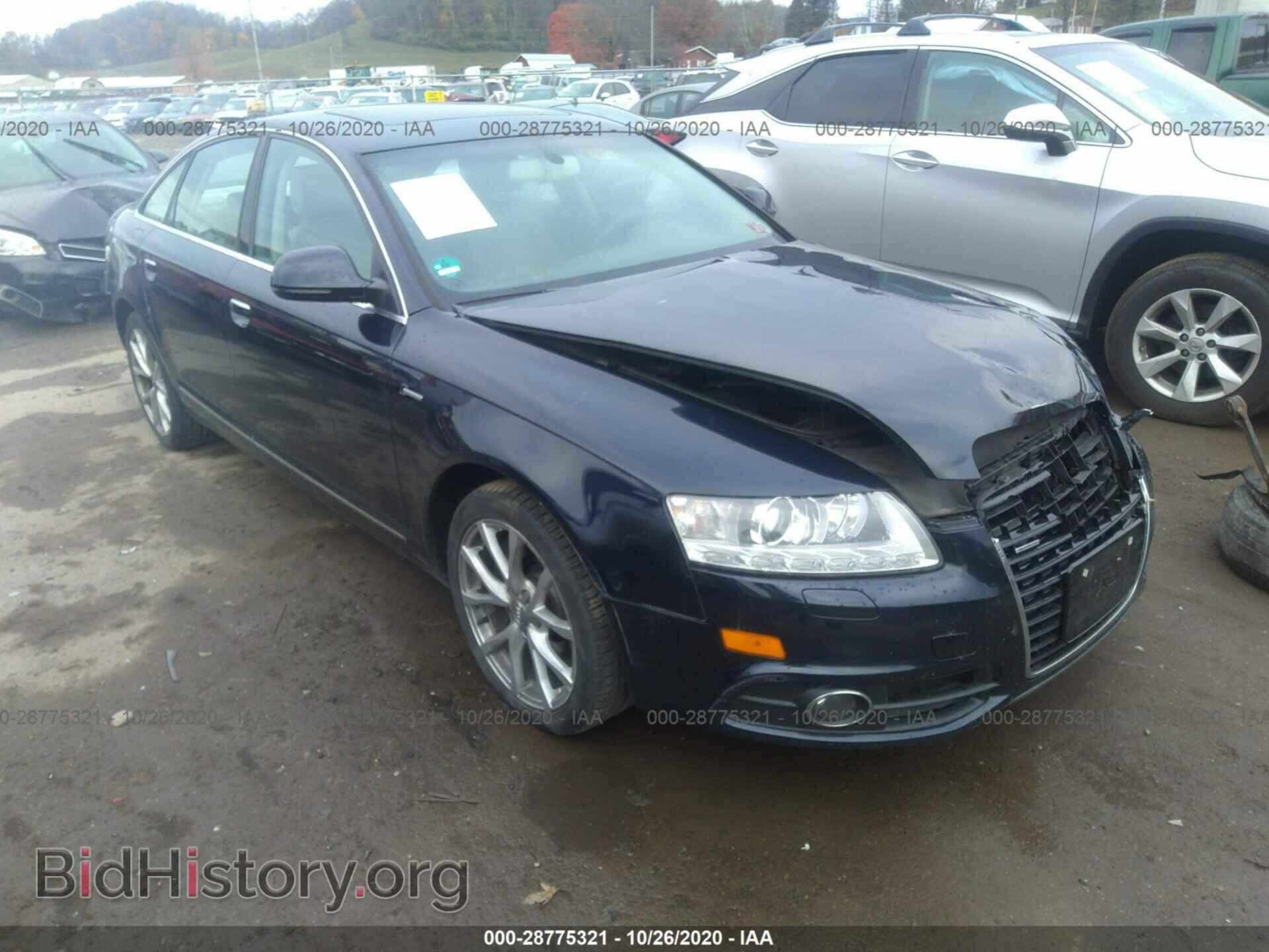 Photo WAUFGAFB8BN059482 - AUDI A6 2011
