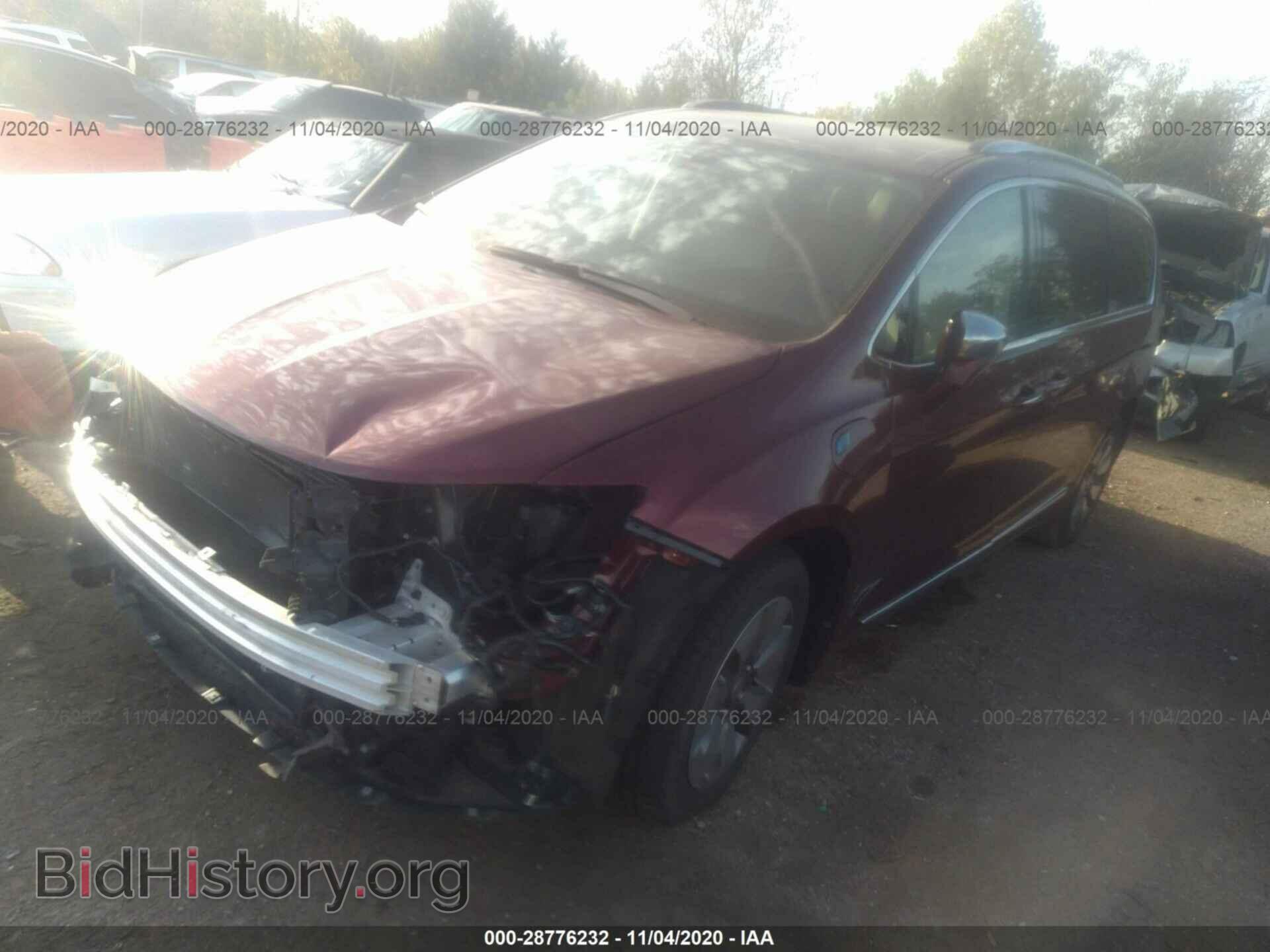 2018 CHRYSLER PACIFICA - VIN: 2C4RC1N72JR219172 - Фото 2