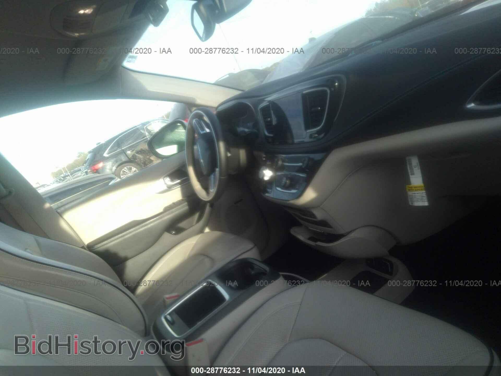 2018 CHRYSLER PACIFICA - VIN: 2C4RC1N72JR219172 - Фото 5