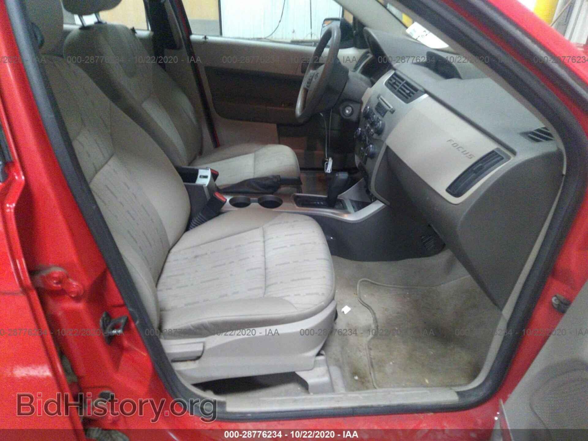 2008 FORD FOCUS - VIN: 1FAHP35N58W148924 - Photo 5