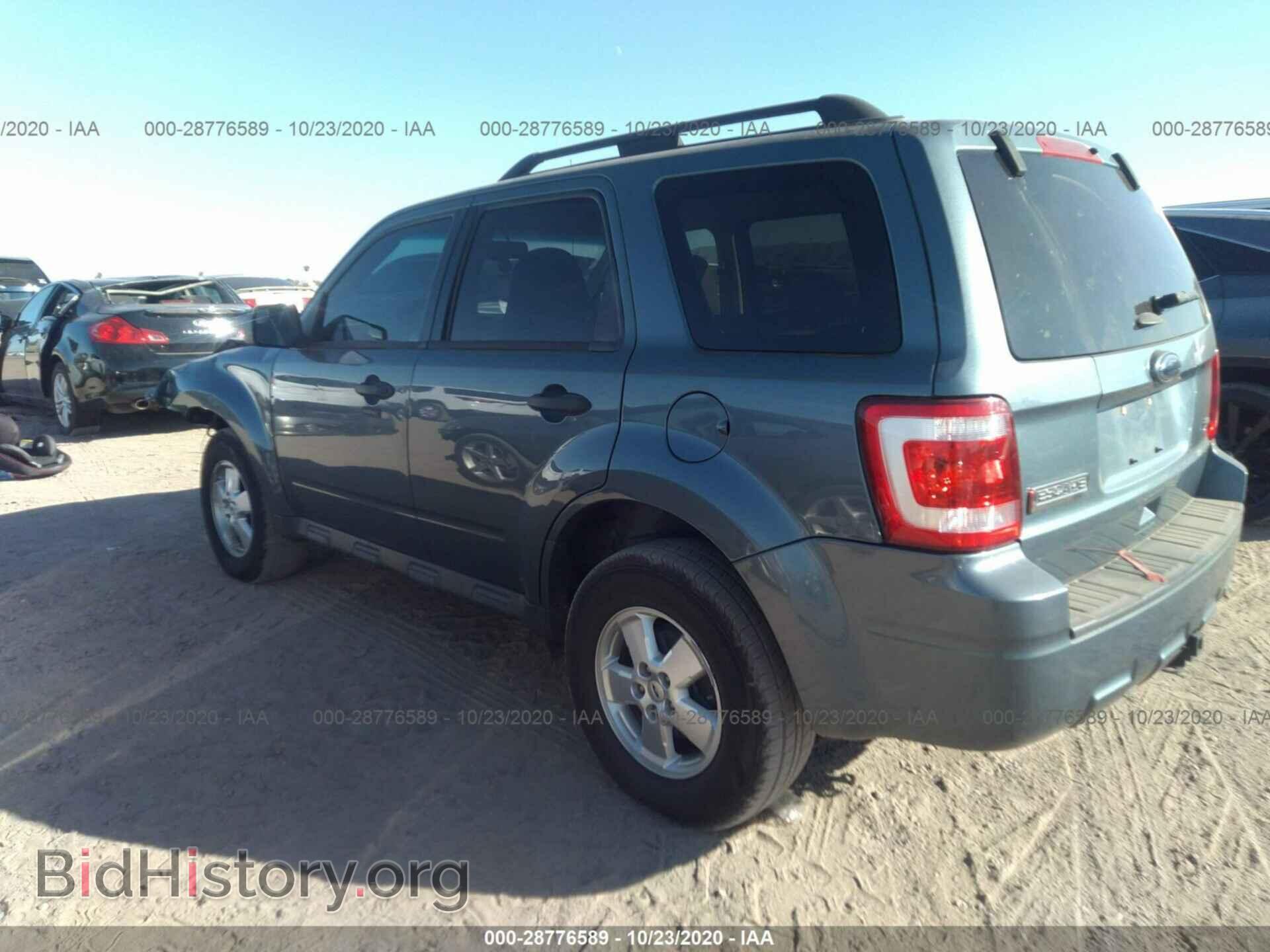 2011 FORD ESCAPE - VIN: 1FMCU0DG2BKA74662 - Photo 3