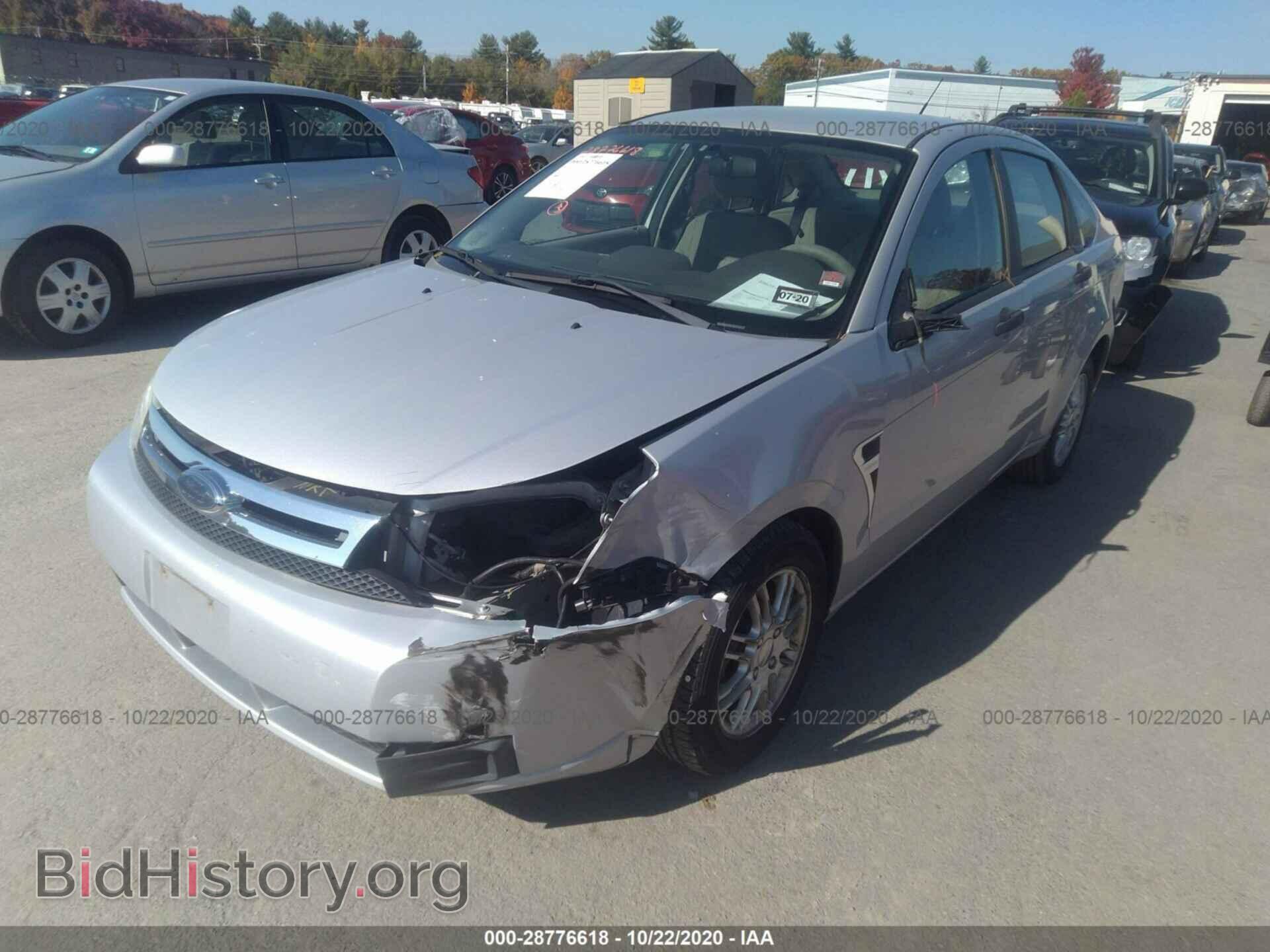 2008 FORD FOCUS - VIN: 1FAHP35N88W230582 - Фото 2