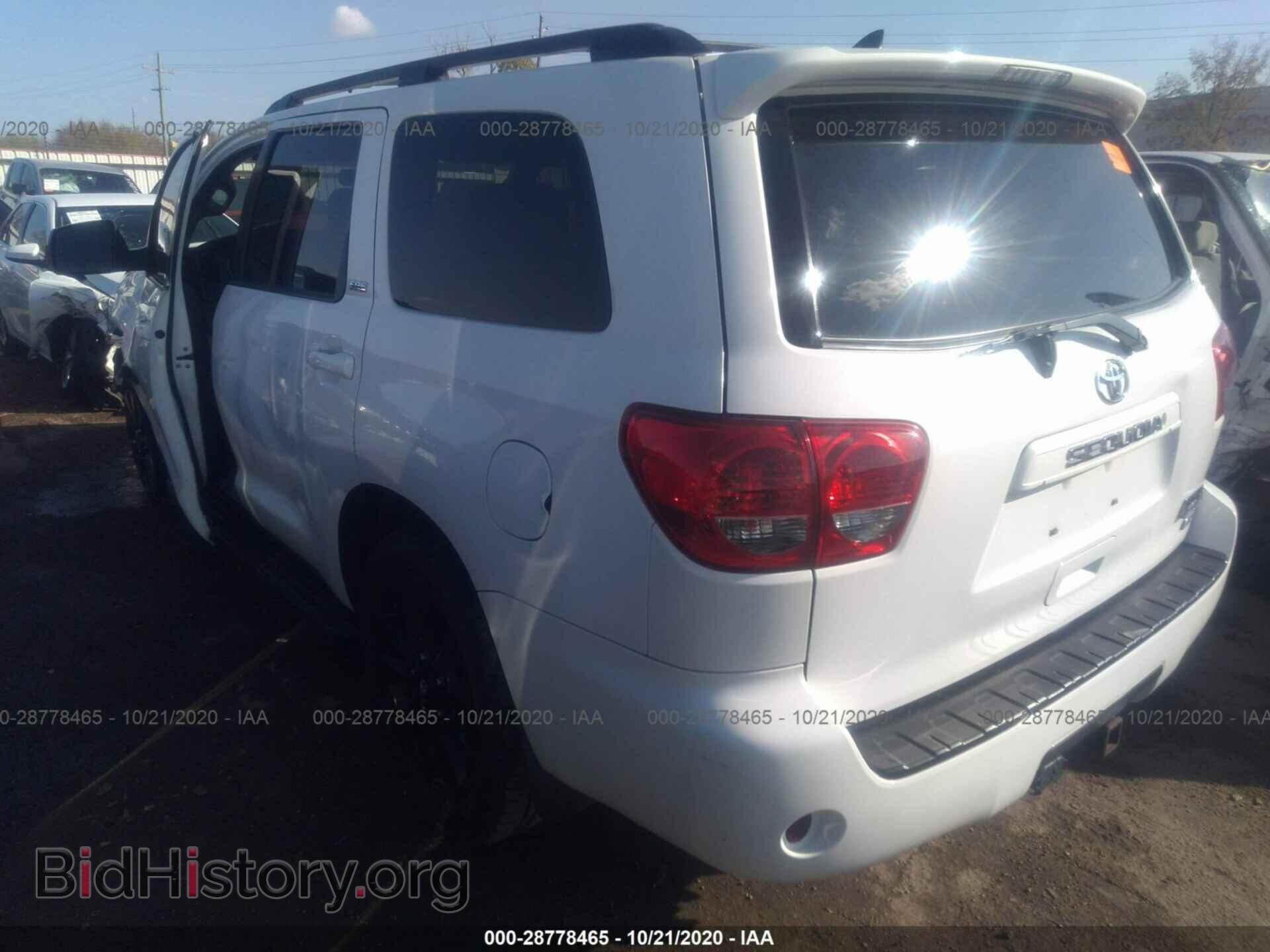 2011 TOYOTA SEQUOIA - VIN: 5TDBW5G19BS049524 - Фото 3