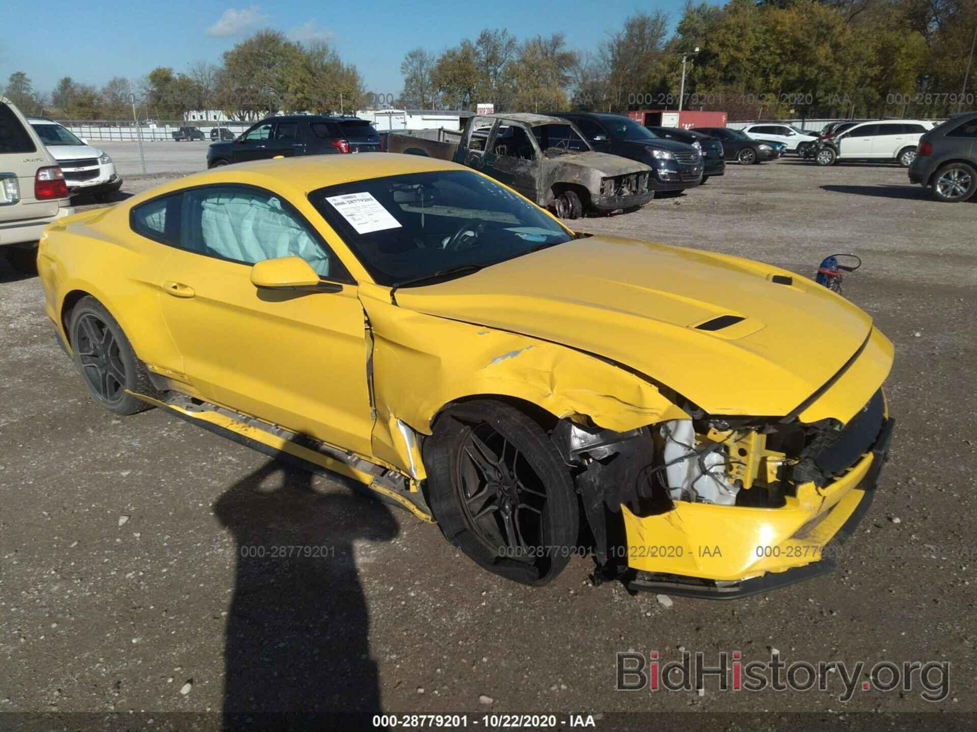 Photo 1FA6P8TH2J5177519 - FORD MUSTANG 2018