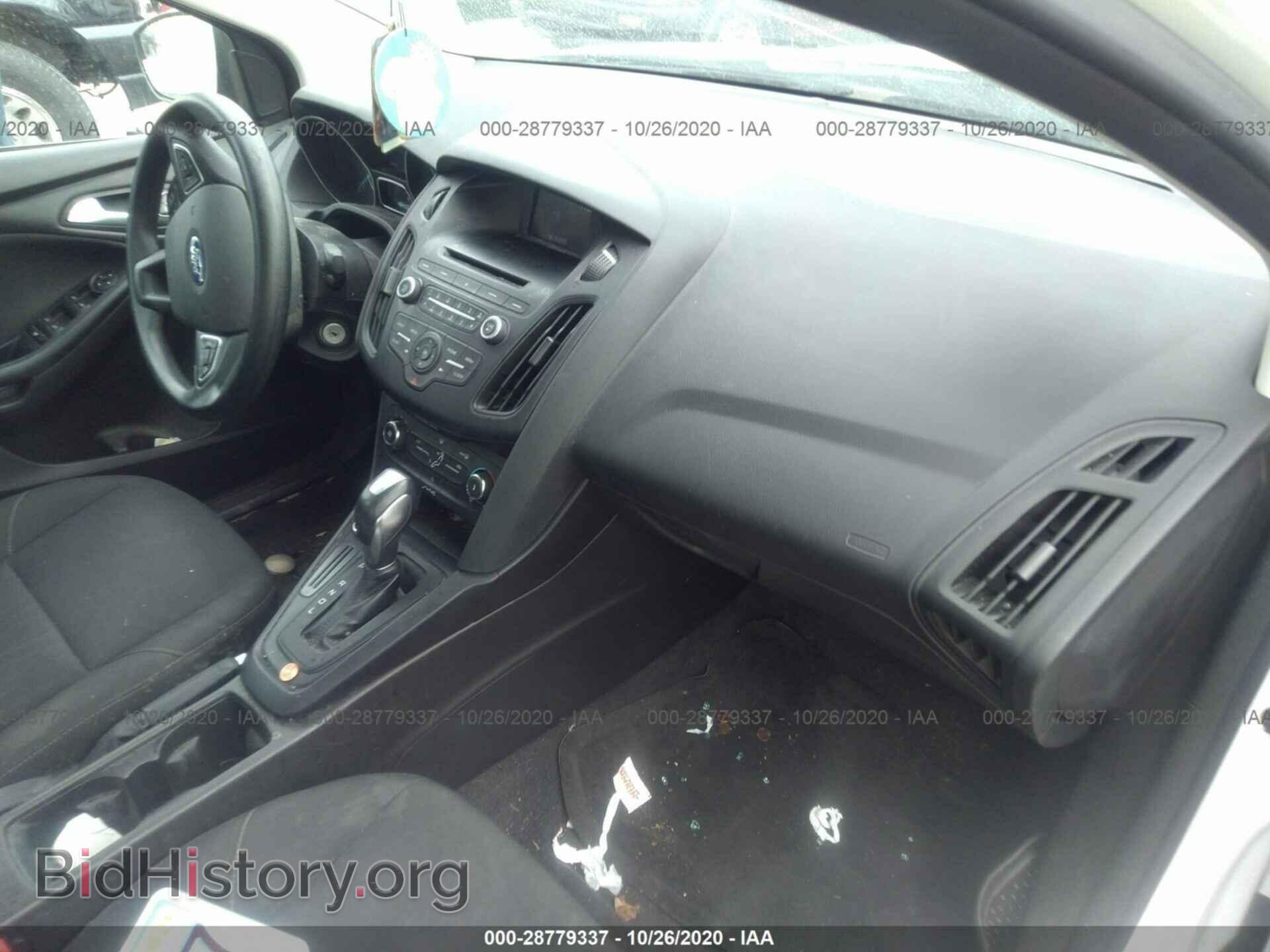 2016 FORD FOCUS - VIN: 1FADP3F21GL305979 - Photo 5