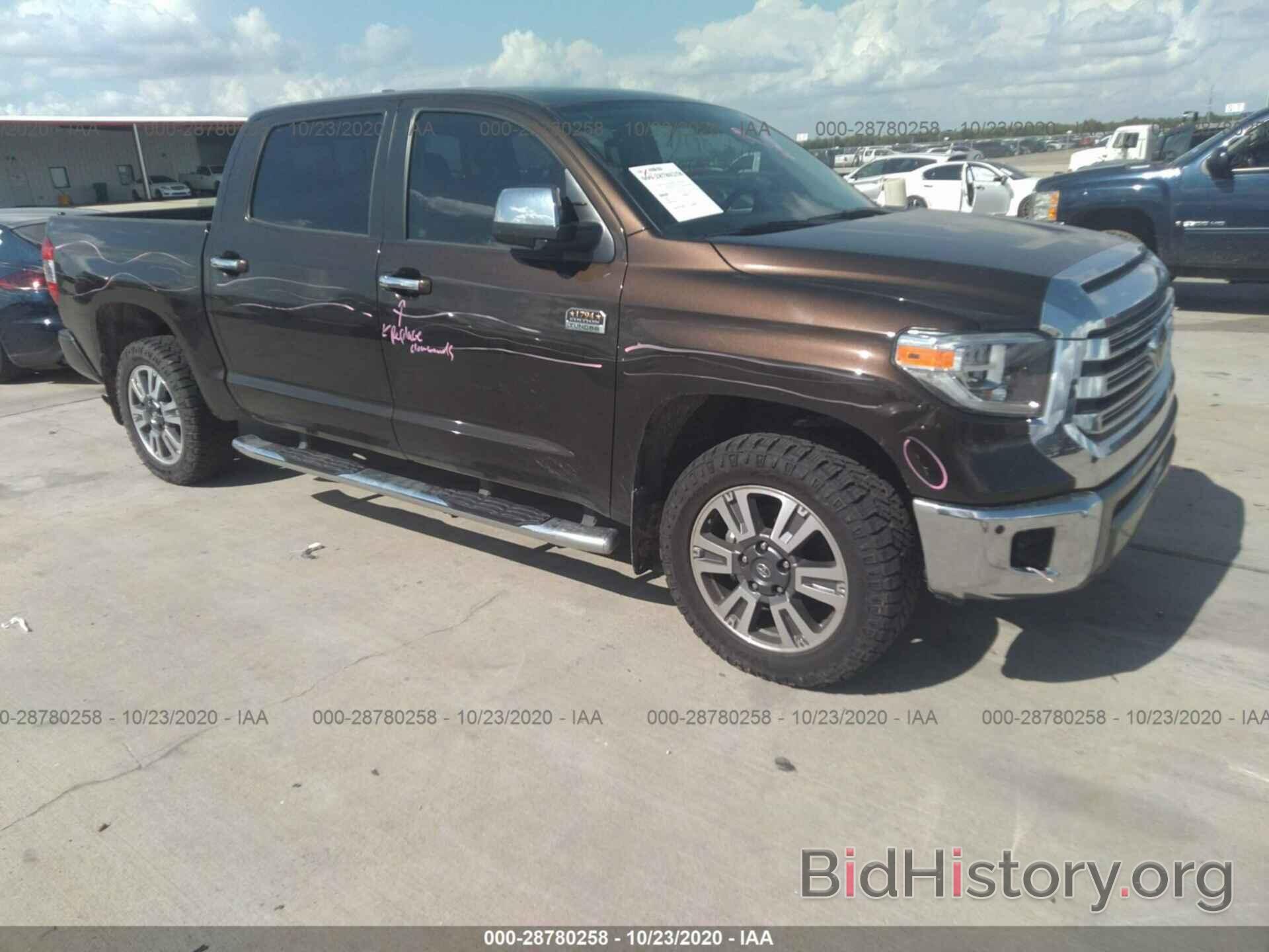 Фотография 5TFAY5F14LX929081 - TOYOTA TUNDRA 4WD 2020