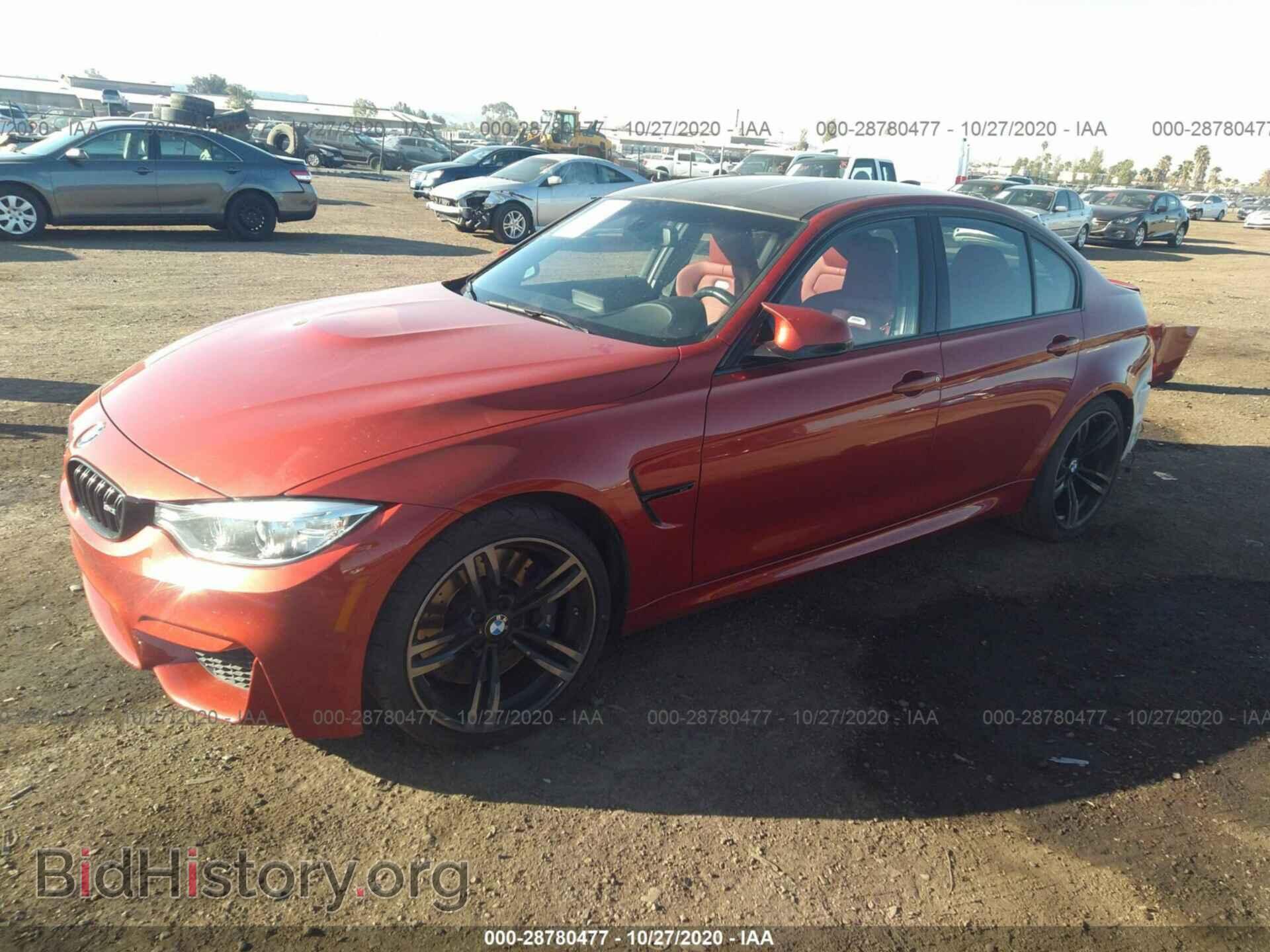 2017 BMW M3 - VIN: WBS8M9C5XH5G84228 - Фото 2