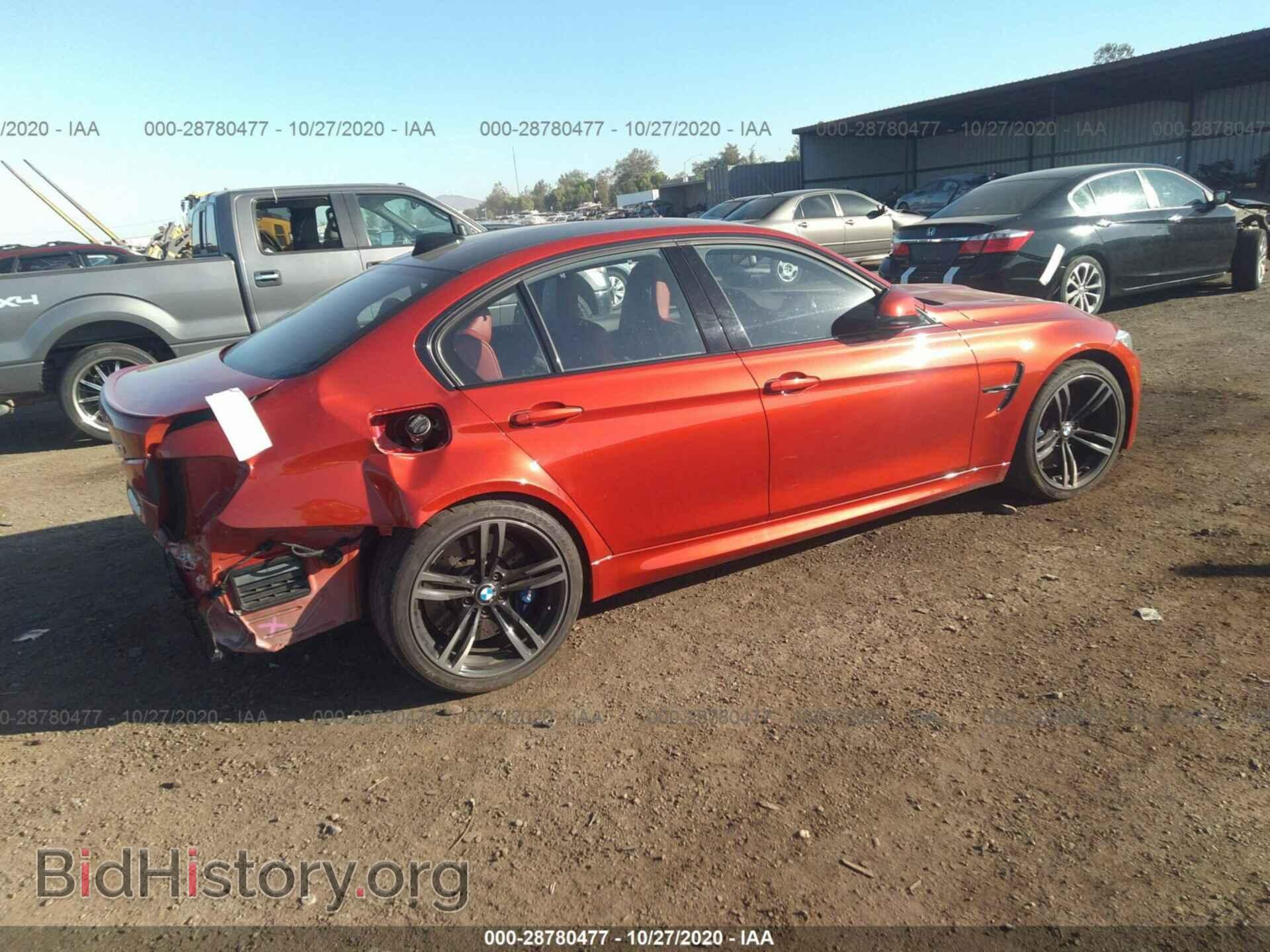 2017 BMW M3 - VIN: WBS8M9C5XH5G84228 - Фото 4